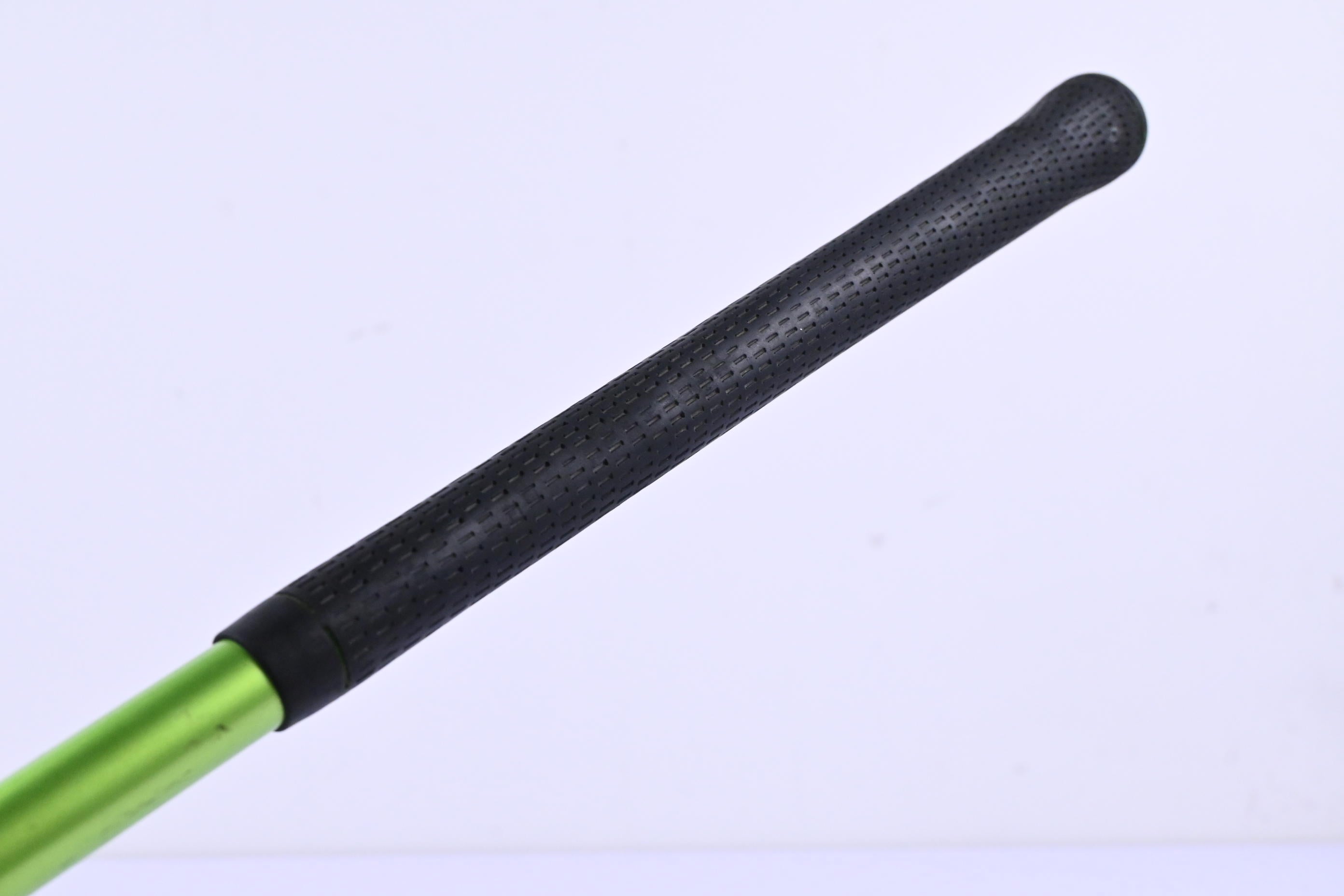 Taylormade RBZ Driver / 10.5 Degree / Regular Flex Matrix RBZ XCON-5 Shaft