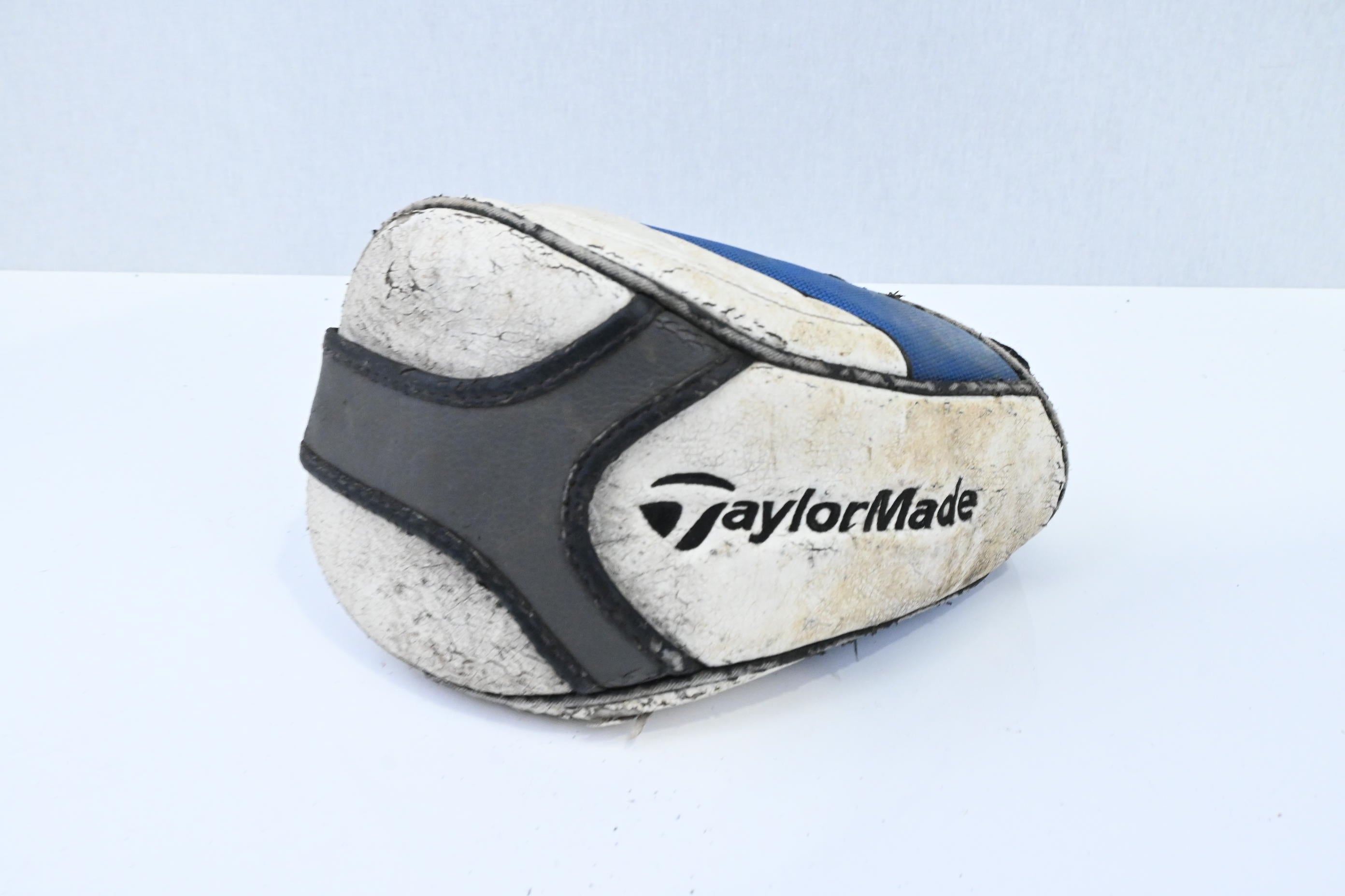 Taylormade SLDR White Driver / 9.5 Degree / Regular Flex Fujikura Speeder 57