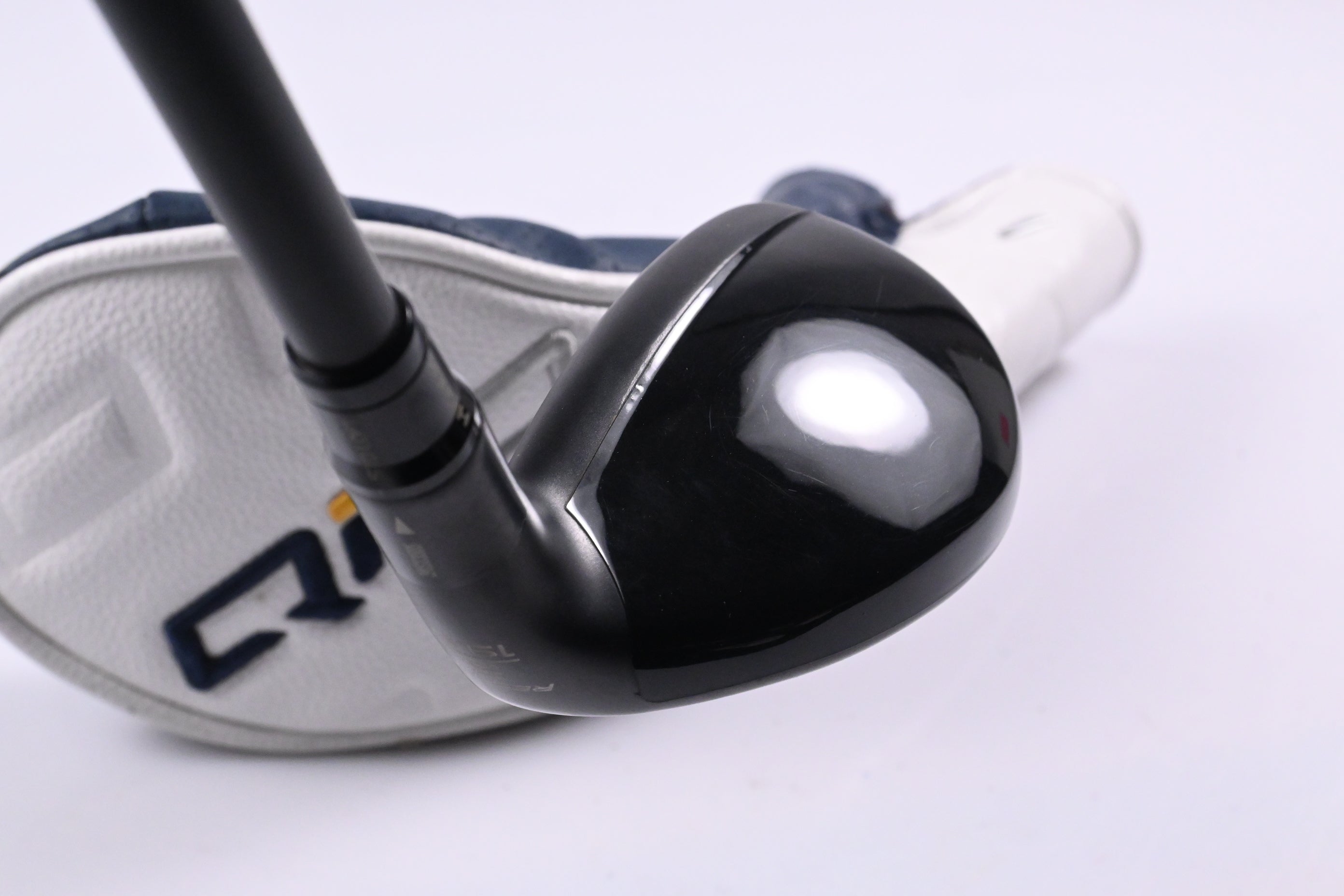 Taylormade Qi10 Tour #3 Hybrid / 19.5 Degree / Stiff Flex Tensei AV Limited Blue