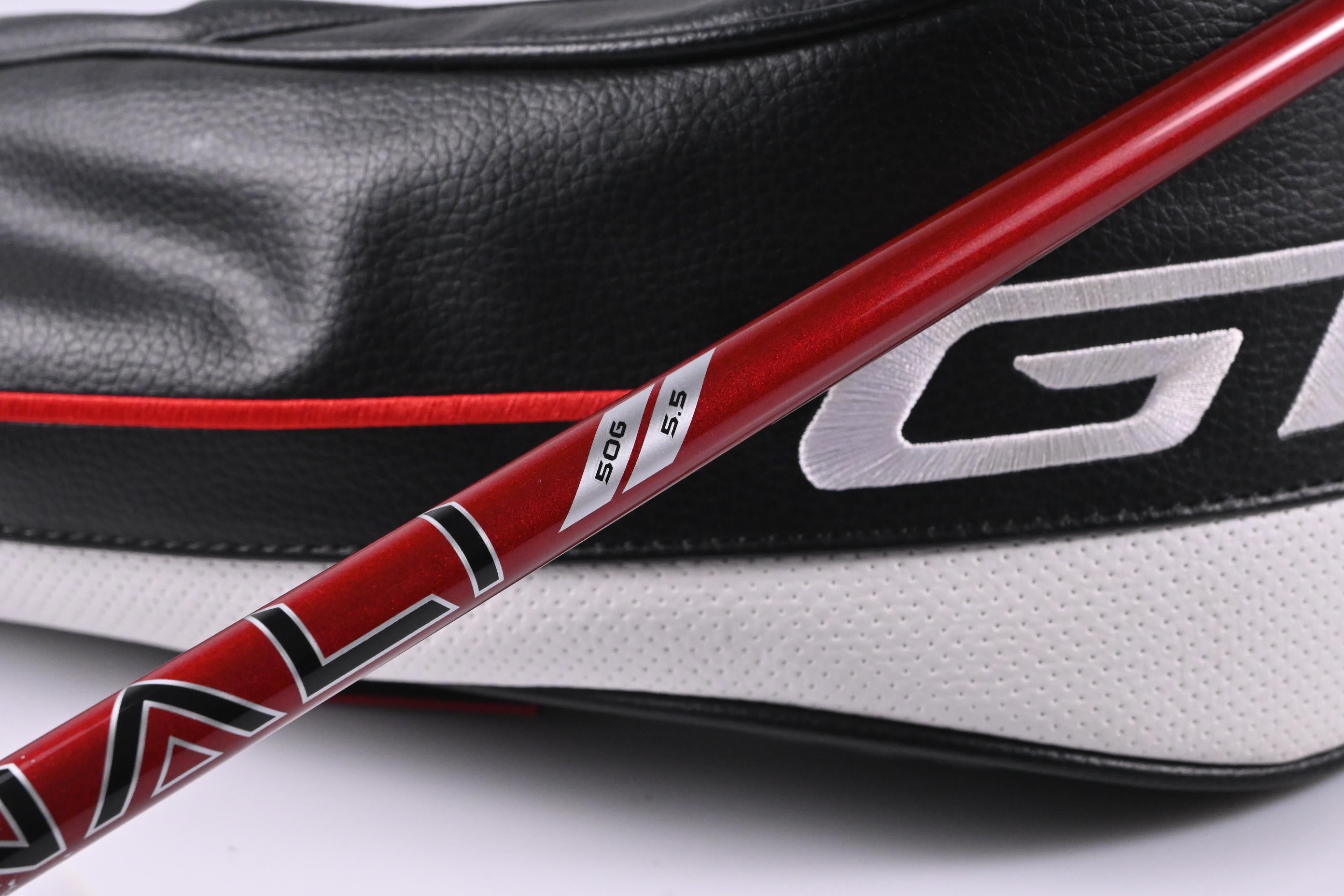Titleist GT2 Driver / 11 Degree / Regular Flex Denali Red 50 Shaft