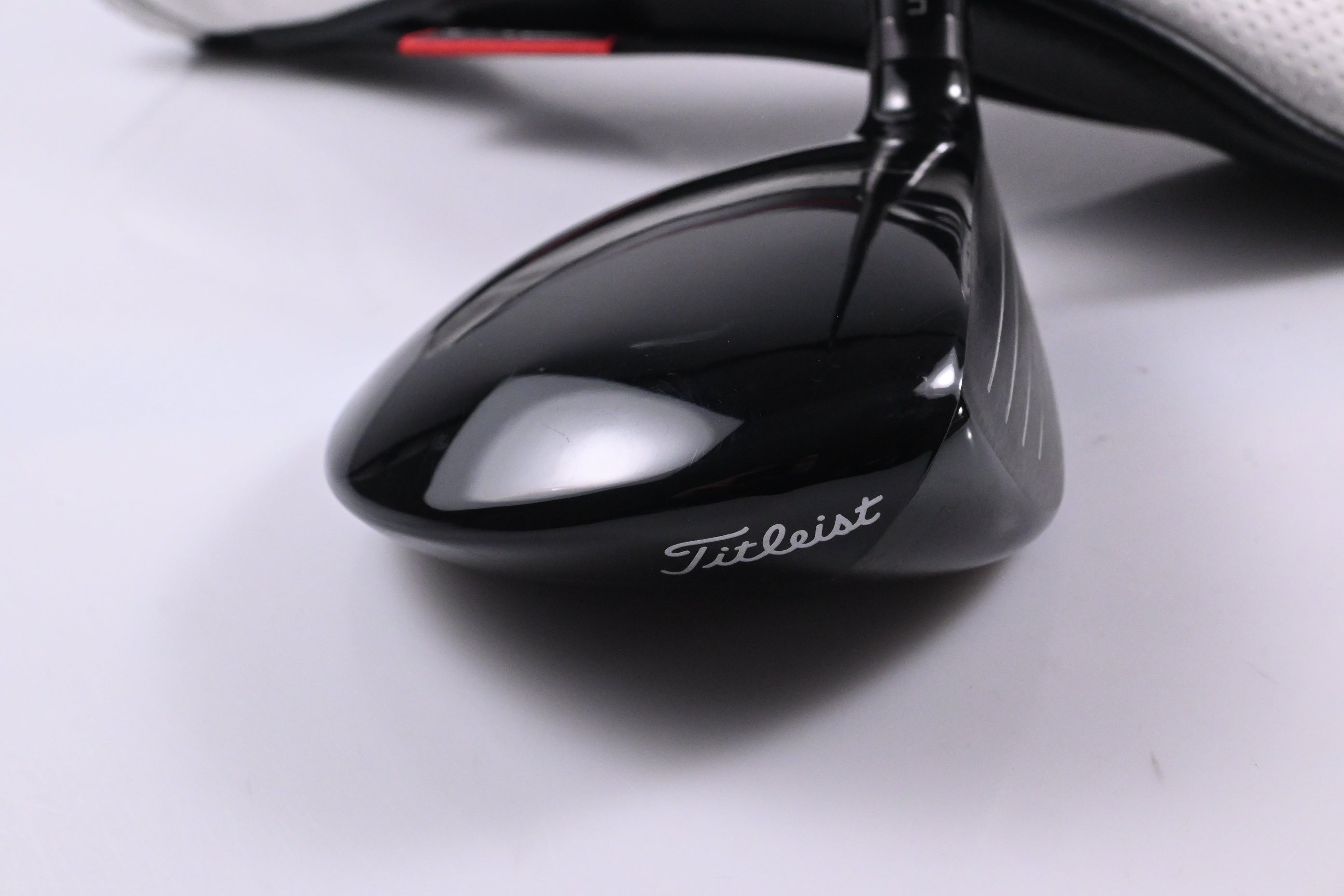 Titleist GT2 #3 Wood / 15 Degree / Stiff Flex HZRDUS Black 70 Shaft