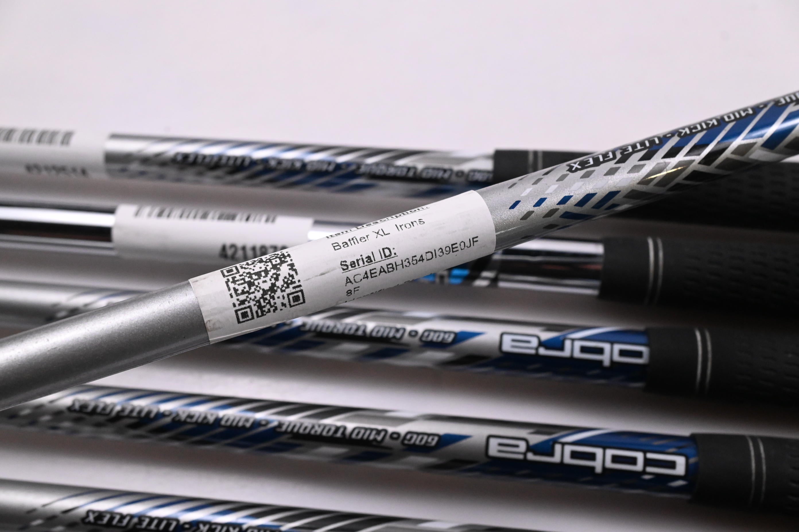 Junior Cobra Baffler XL Irons / 5-PW+GW+SW / Senior Flex Cobra Shafts