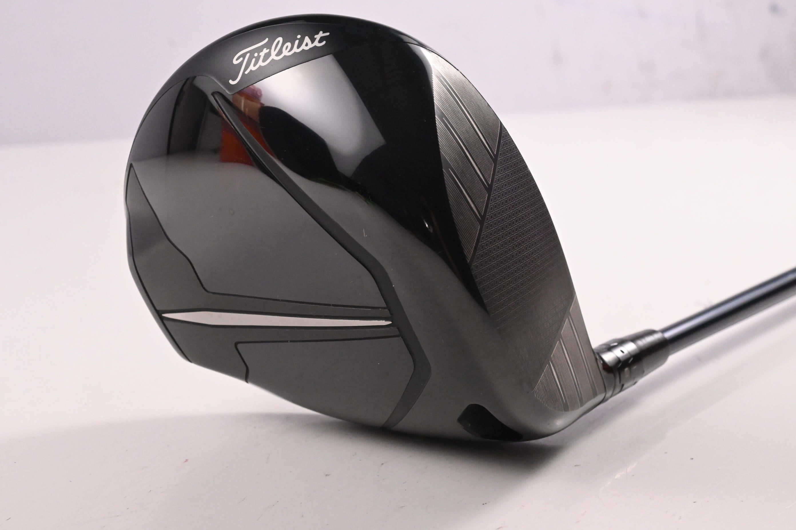 Titleist TSR2 Driver / 11 Degree / Regular Flex Fujikura Ventus TR Blue 6 Shaft