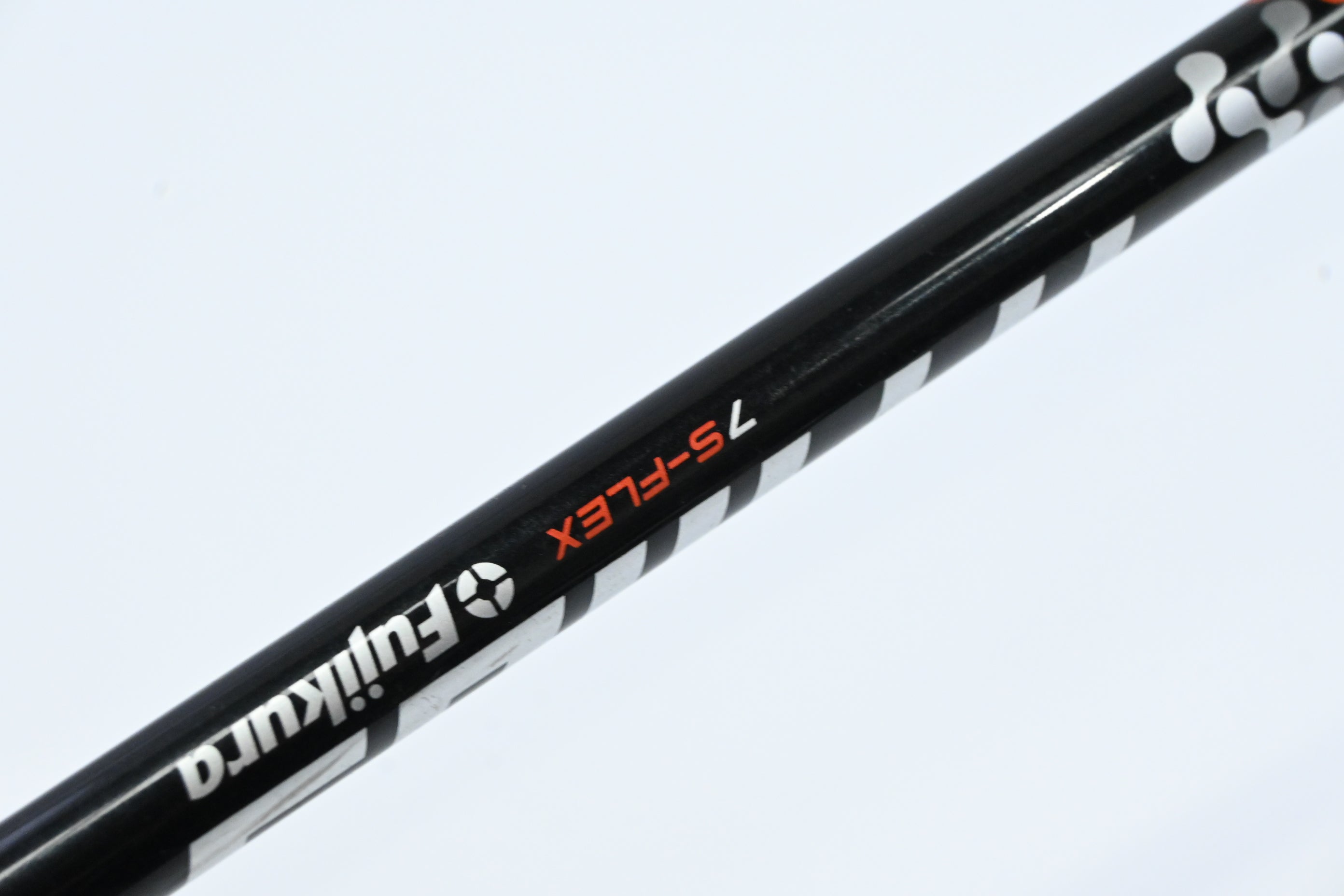 Taylormade M6 #4 Hybrid / 22 Degree / Stiff Flex Fujikura Atmos Orange 7 Shaft