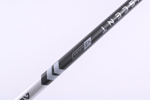 Ladies Taylormade Stealth 2 HD #5 Wood / 19 Degree / Ladies Flex Ascent UL 45
