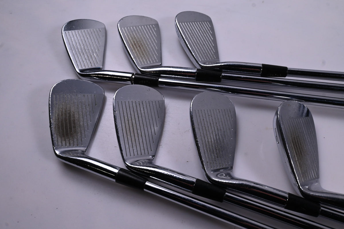 Mizuno MP-30 Irons / 4-PW / Stiff Flex Dynamic Gold S300 Shafts