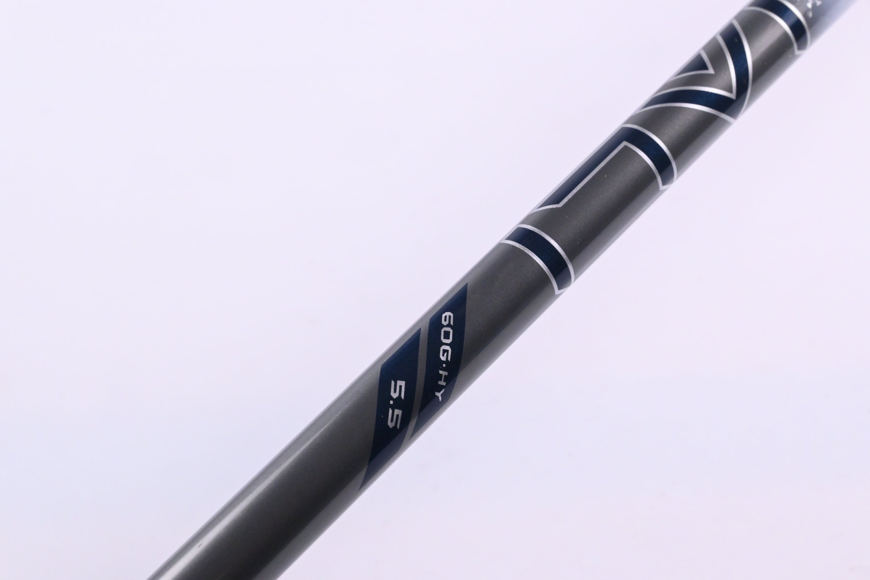 Callaway Elyte #4 Hybrid / 22 Degree / Regular Flex Denali Charcoal 60 Shaft