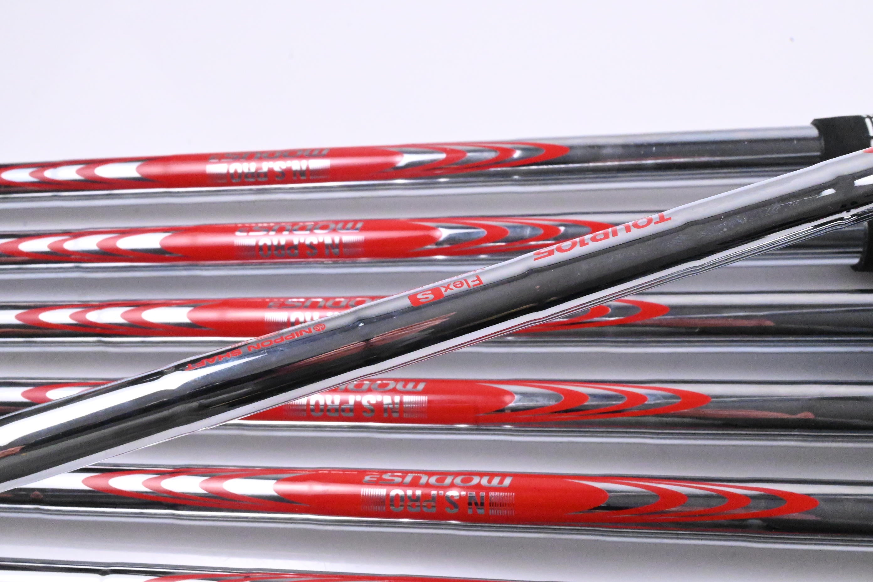 Titleist T100/T250 2025 Combo Irons / 4-PW / Stiff Flex N.S.Pro Modus3 Tour 105