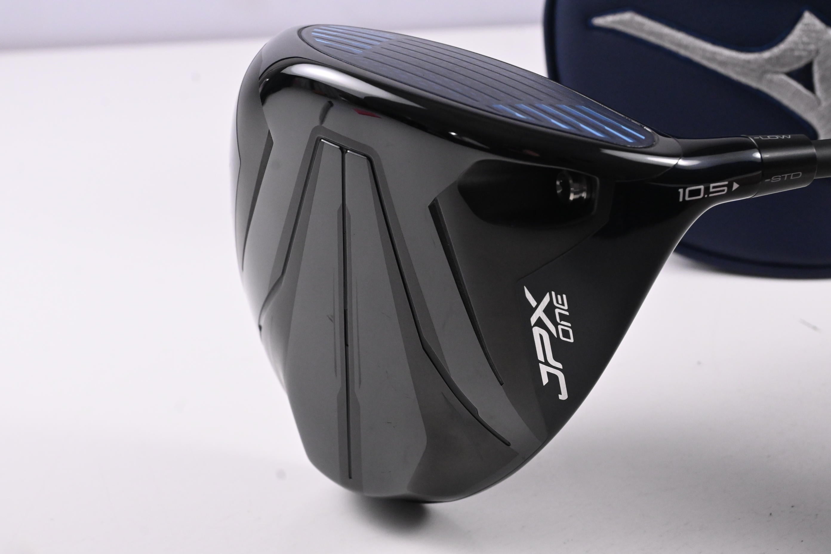 Mizuno JPX One Driver / 10.5 Degree / Stiff Flex Tensei 1k Blue 65 Shaft