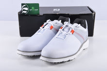 Load image into Gallery viewer, FJ Pro SL Sport Shoes / White, Grey / UK Size 8.5
