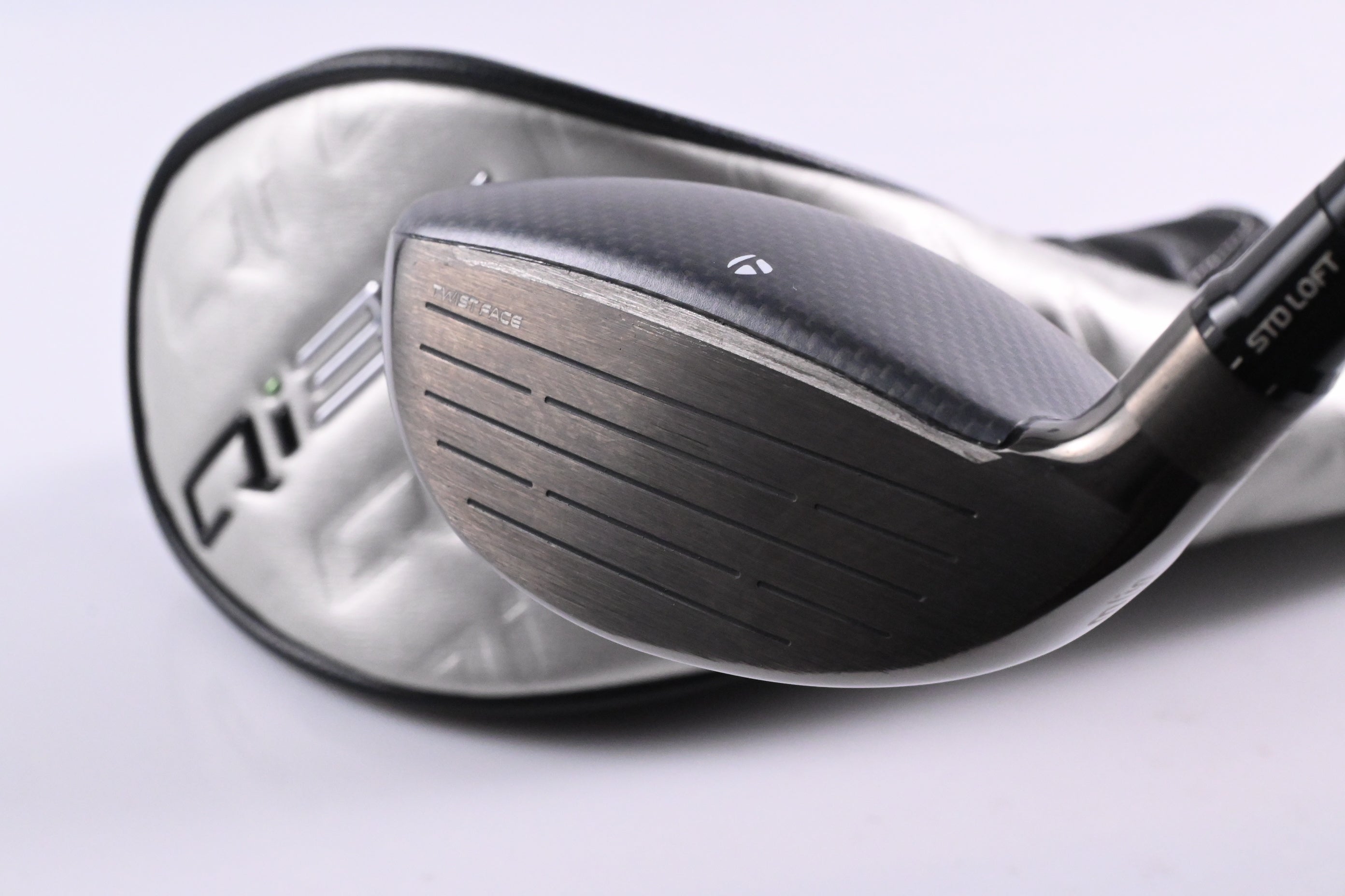 Taylormade Qi35 #3 Wood / 15 Degree / Regular Flex Fujikura Air Speeder 50 Shaft