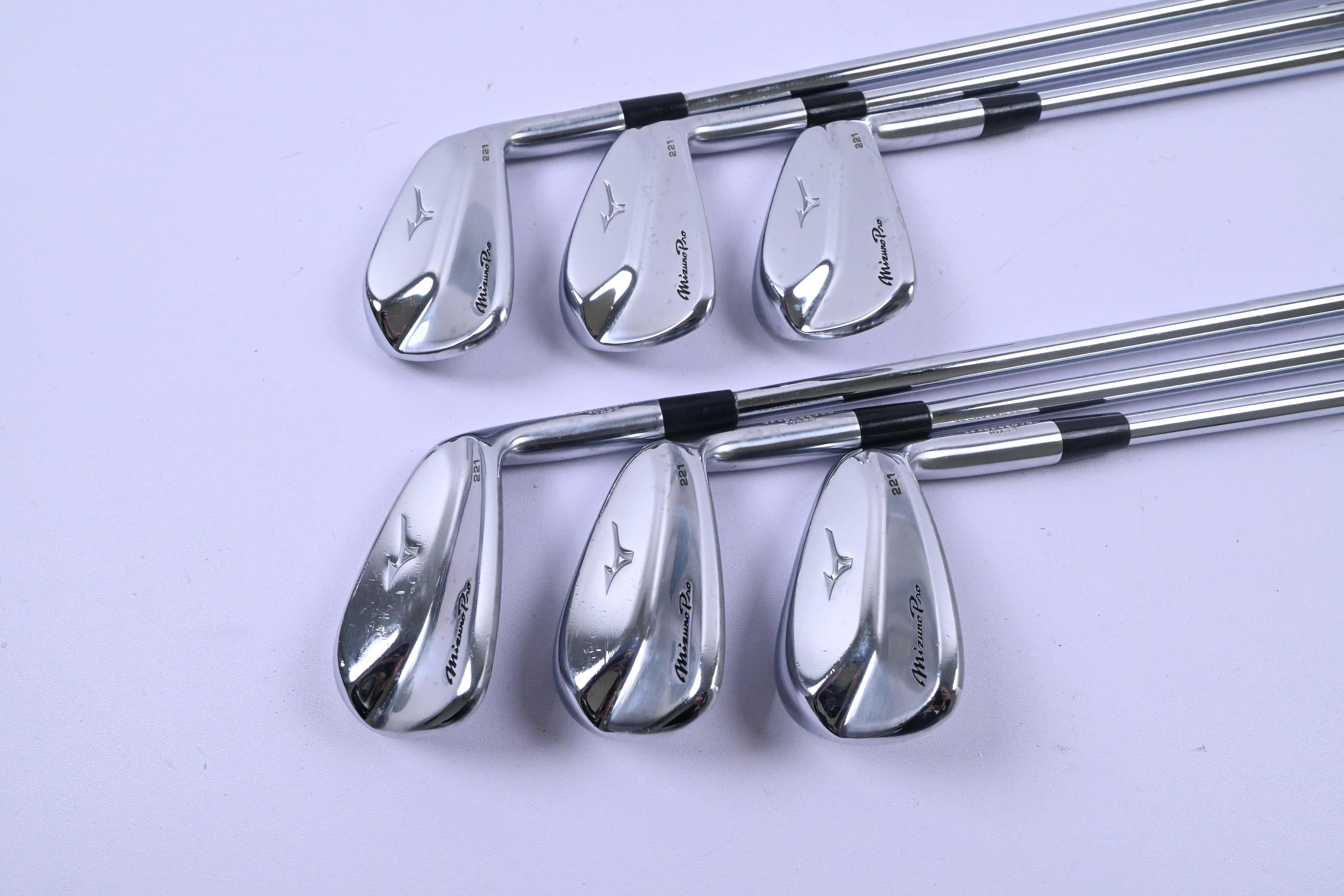 Mizuno Pro 221 Irons / 5-PW / Stiff Flex Dynamic Gold S300 Shaft