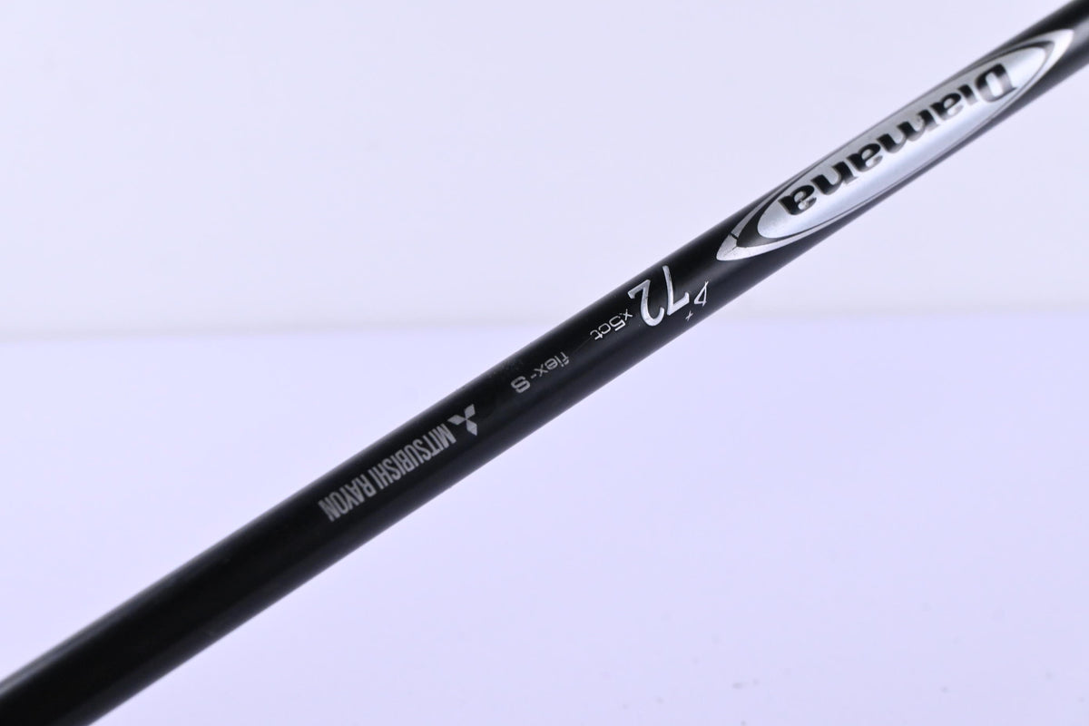 Titleist 913 D2 Driver / 10.5 Degree / Stiff Flex Diamana D+ 72 Shaft