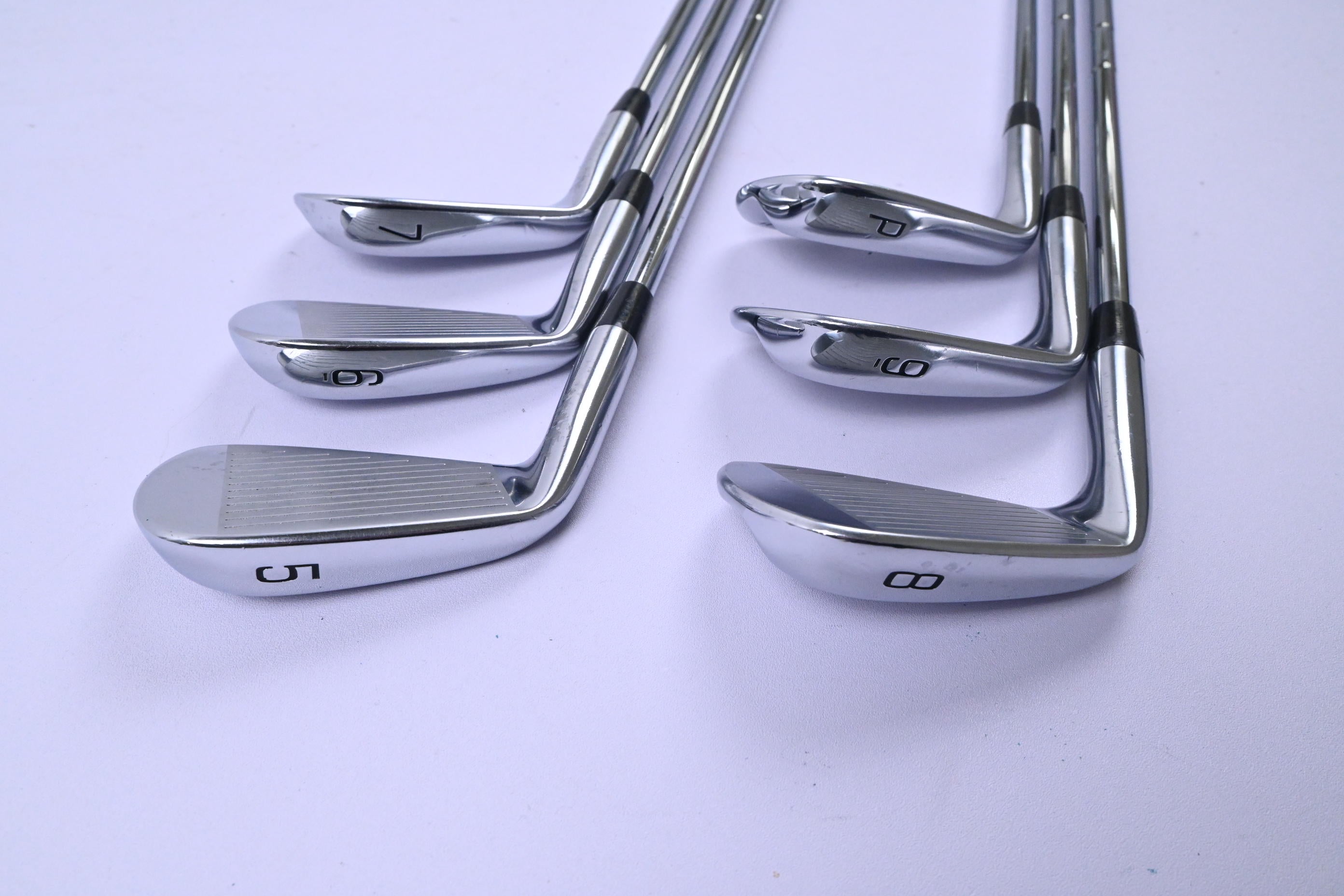 Mizuno Pro 221 Irons / 5-PW / Stiff Flex Dynamic Gold S300 Shaft