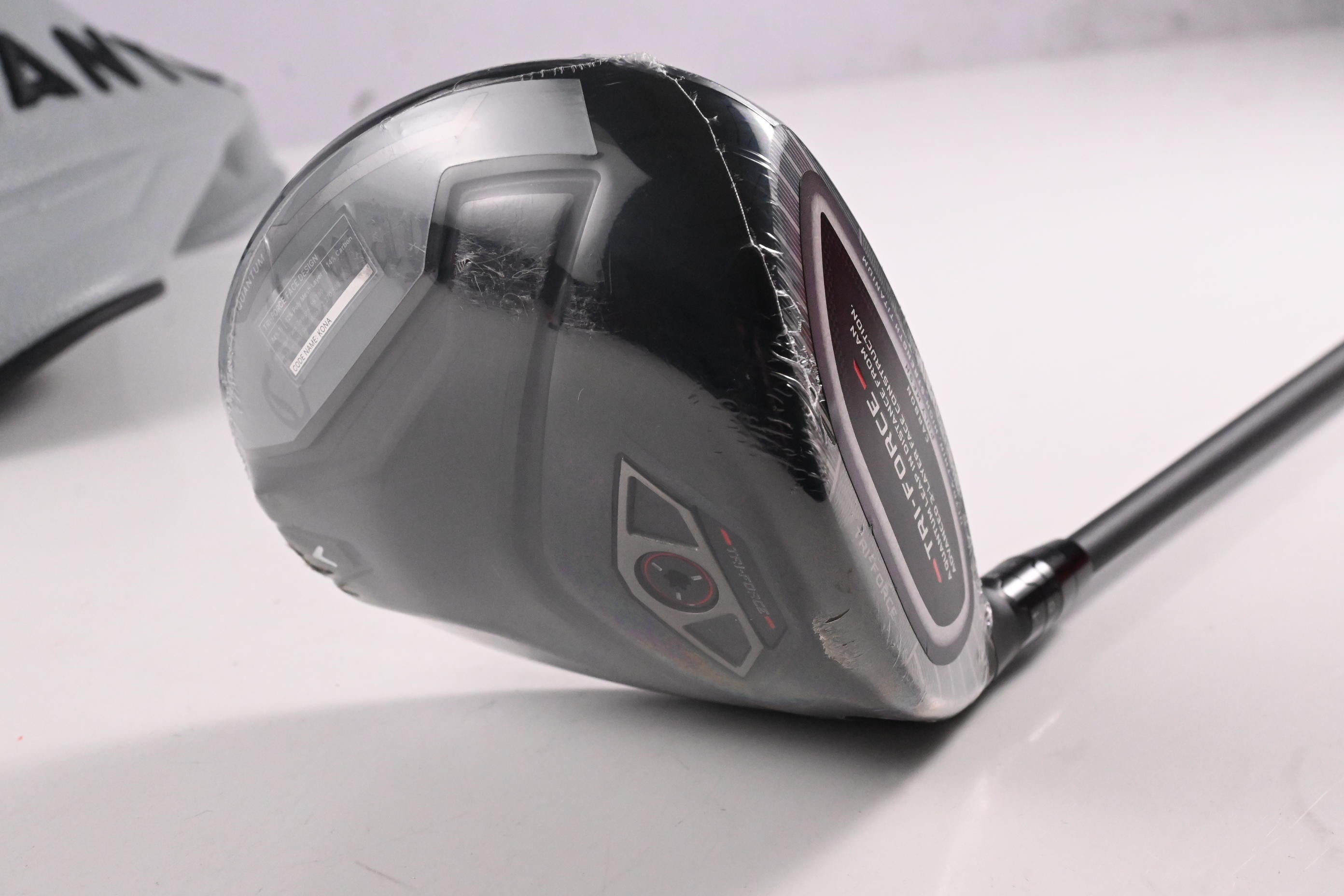 Callaway Quantum Max D Driver / 12 Degree / Regular Flex Vanquish 4 Shaft