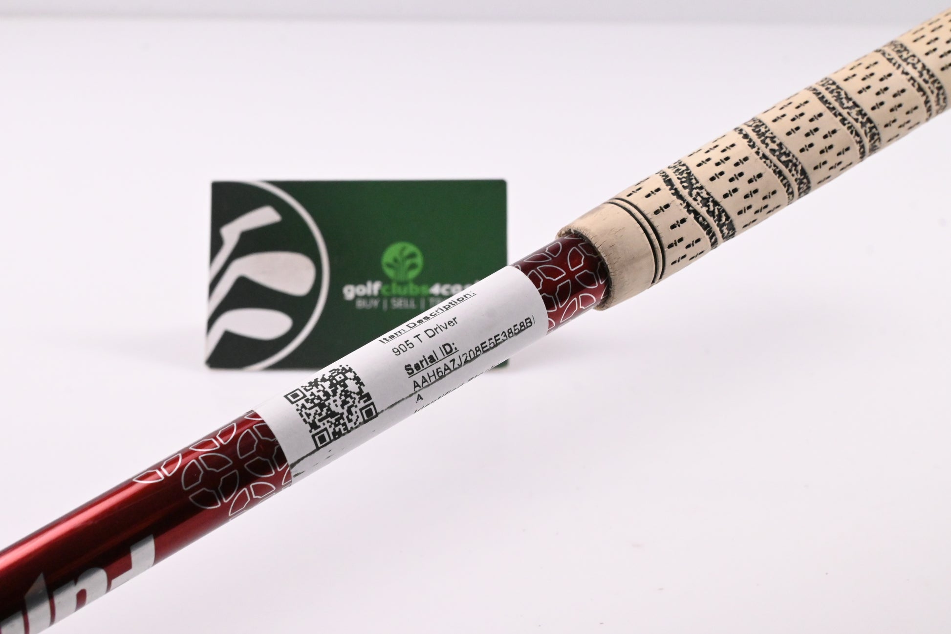 Titleist 905 T Driver / 8.5 Degree / Regular Flex Fujikura Fit-On 380