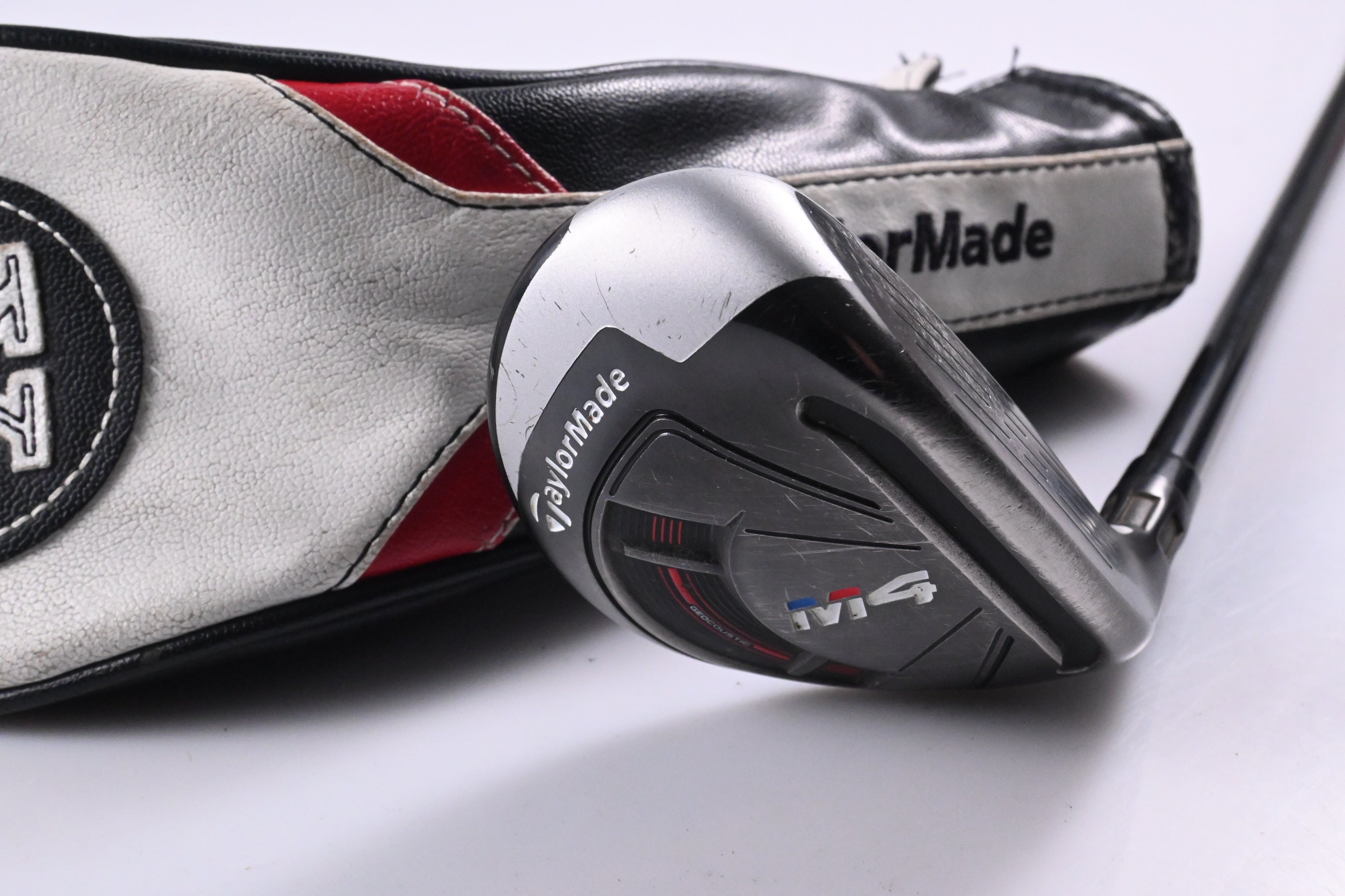 Taylormade M4 #4 Hybrid / 22 Degree / Stiff Flex Fujikura Atmos Red 7 Shaft