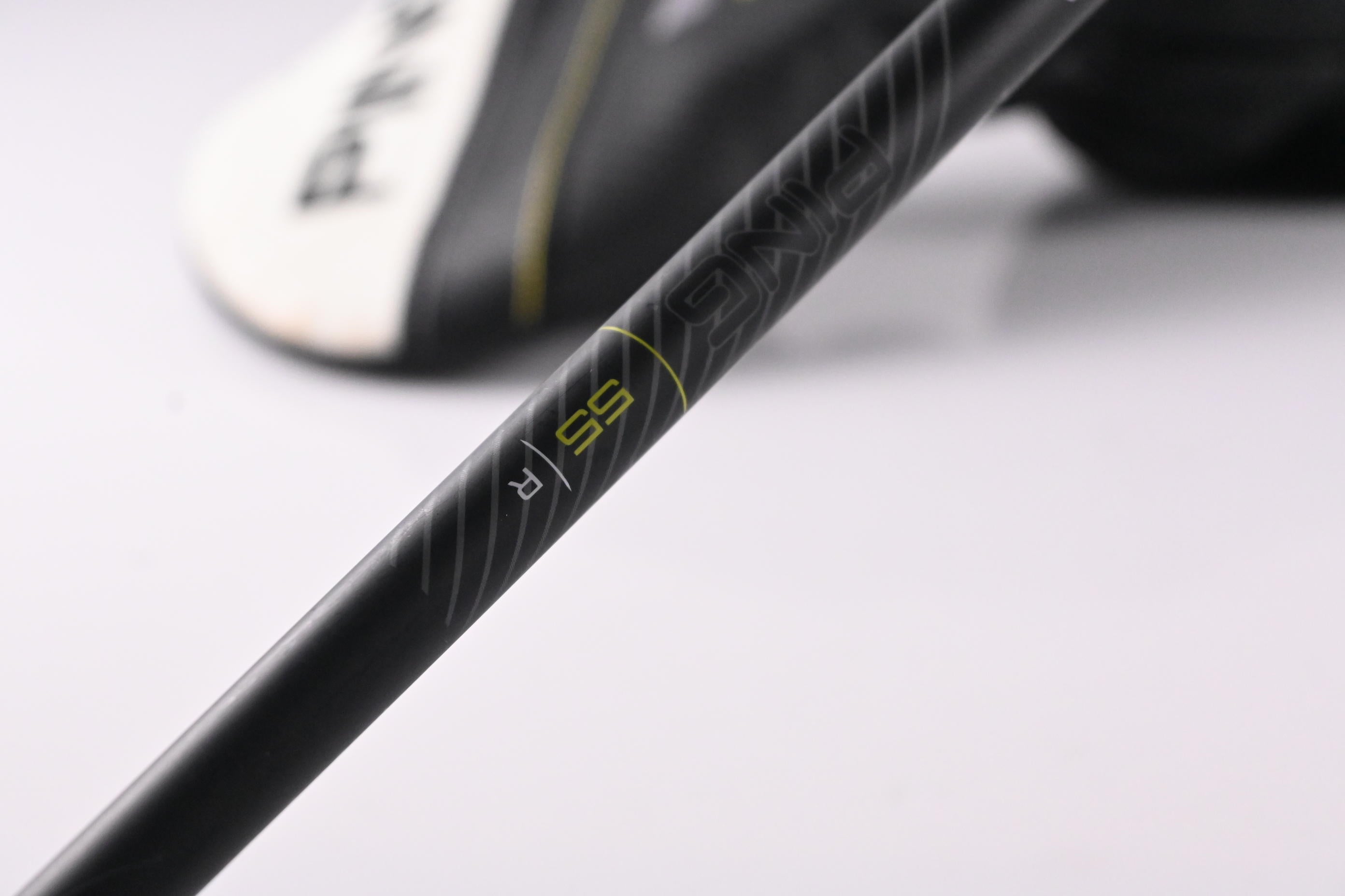 Ping G430 Max Driver / 10.5 Degree / Regular Flex Ping ALTA CB Black 55 Shaft