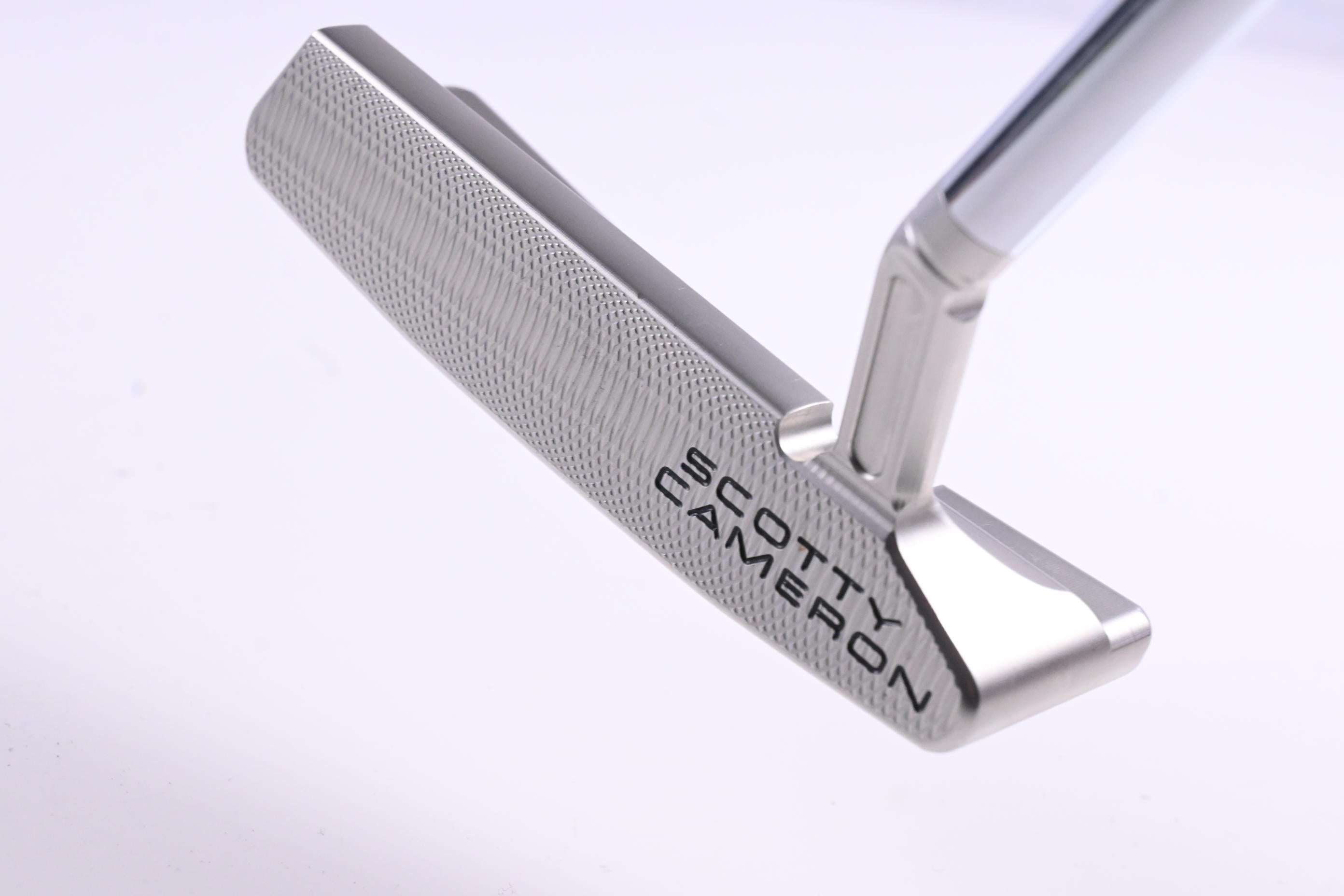Scotty Cameron Super Select Newport 2.5+ Putter / 34 Inch