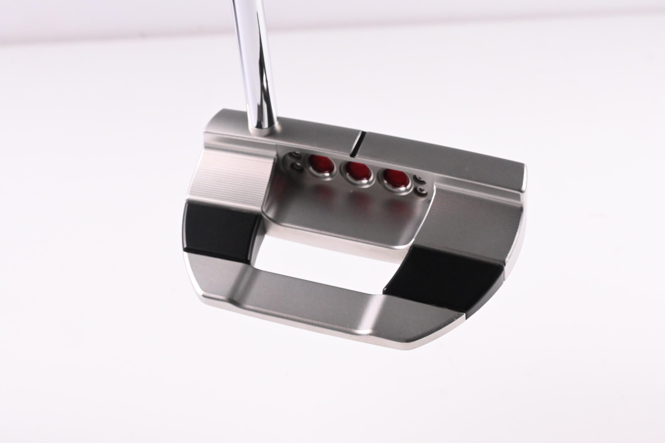 Scotty Cameron 2025 Studio Style Fastback Putter / 35 Inch
