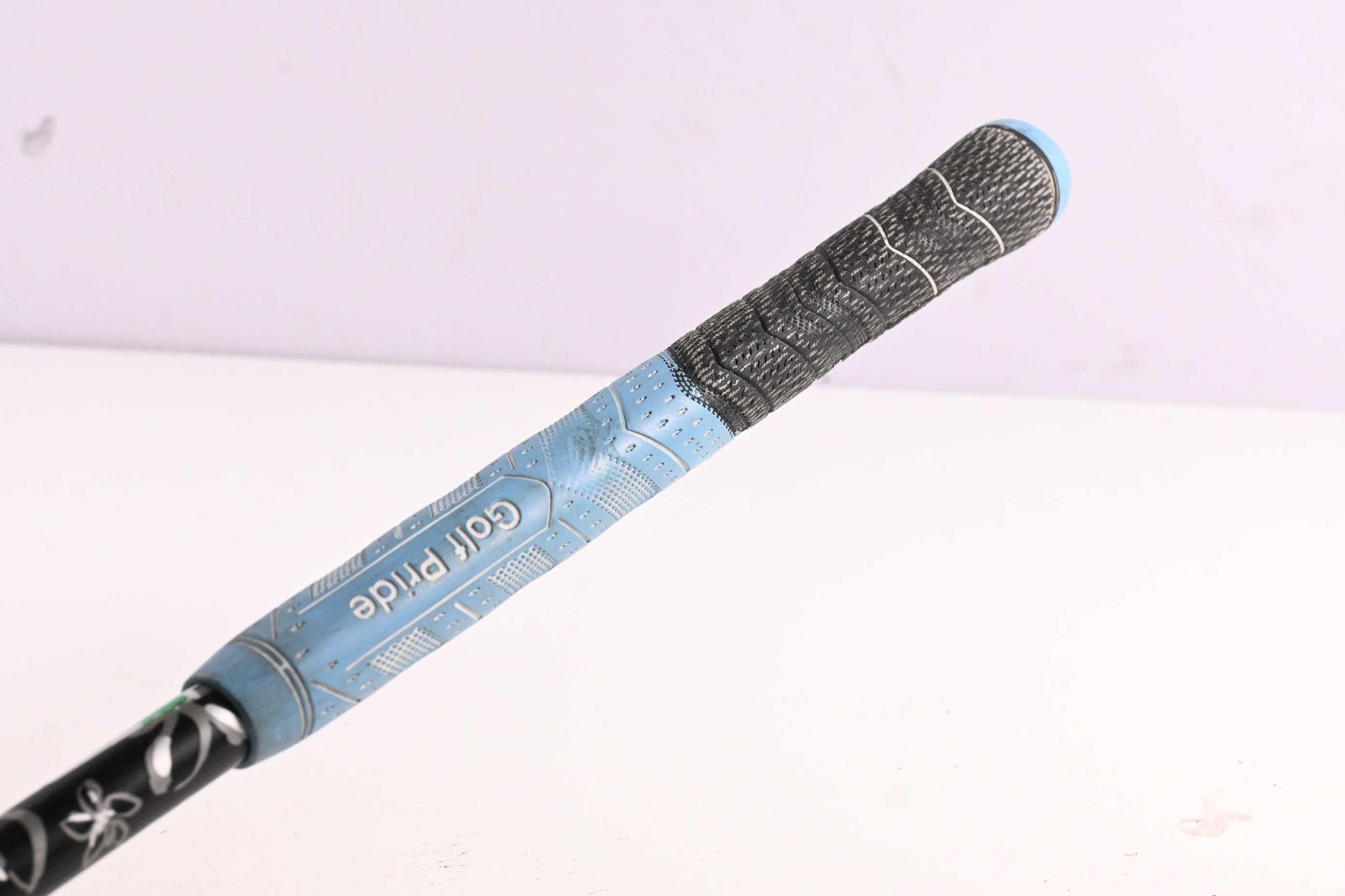 Titleist 913 D3 Driver / 9.5 Degree / Stiff Flex Diamana D+ 72 Shaft