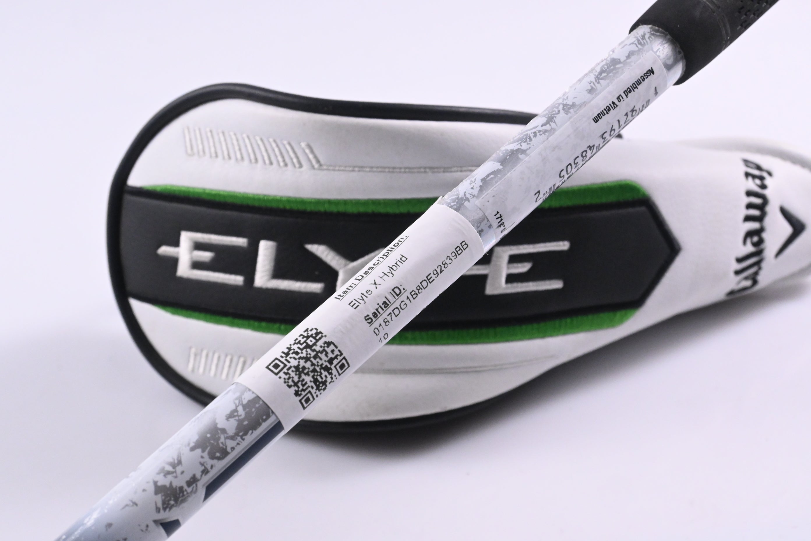 Callaway Elyte X #4 Hybrid / 21 Degree / Regular Flex Denali Charcoal 60 Shaft
