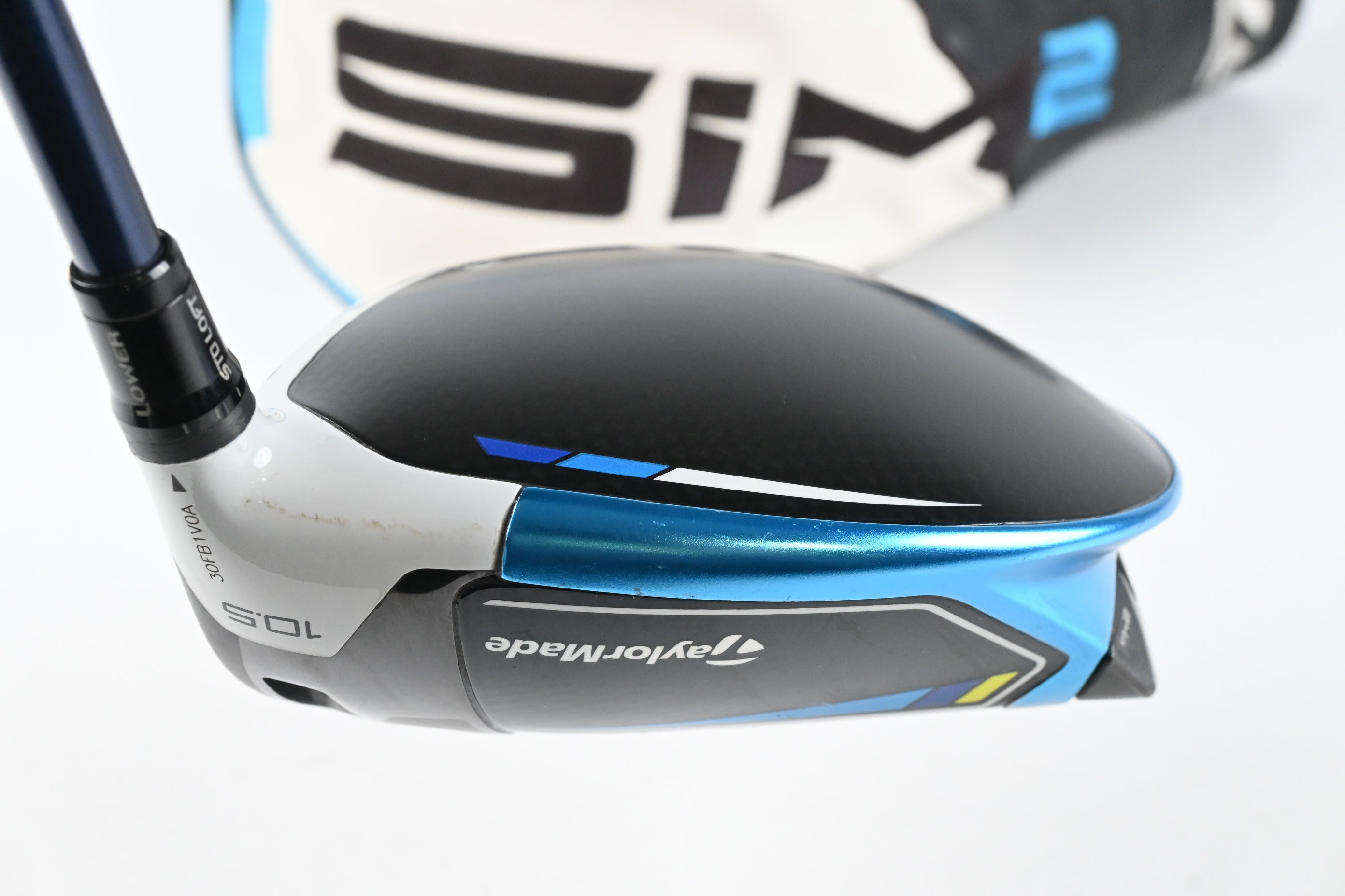 Taylormade SIM2 Max Driver / 10.5 Degree / Regular Flex Ventus Blue 5 Shaft