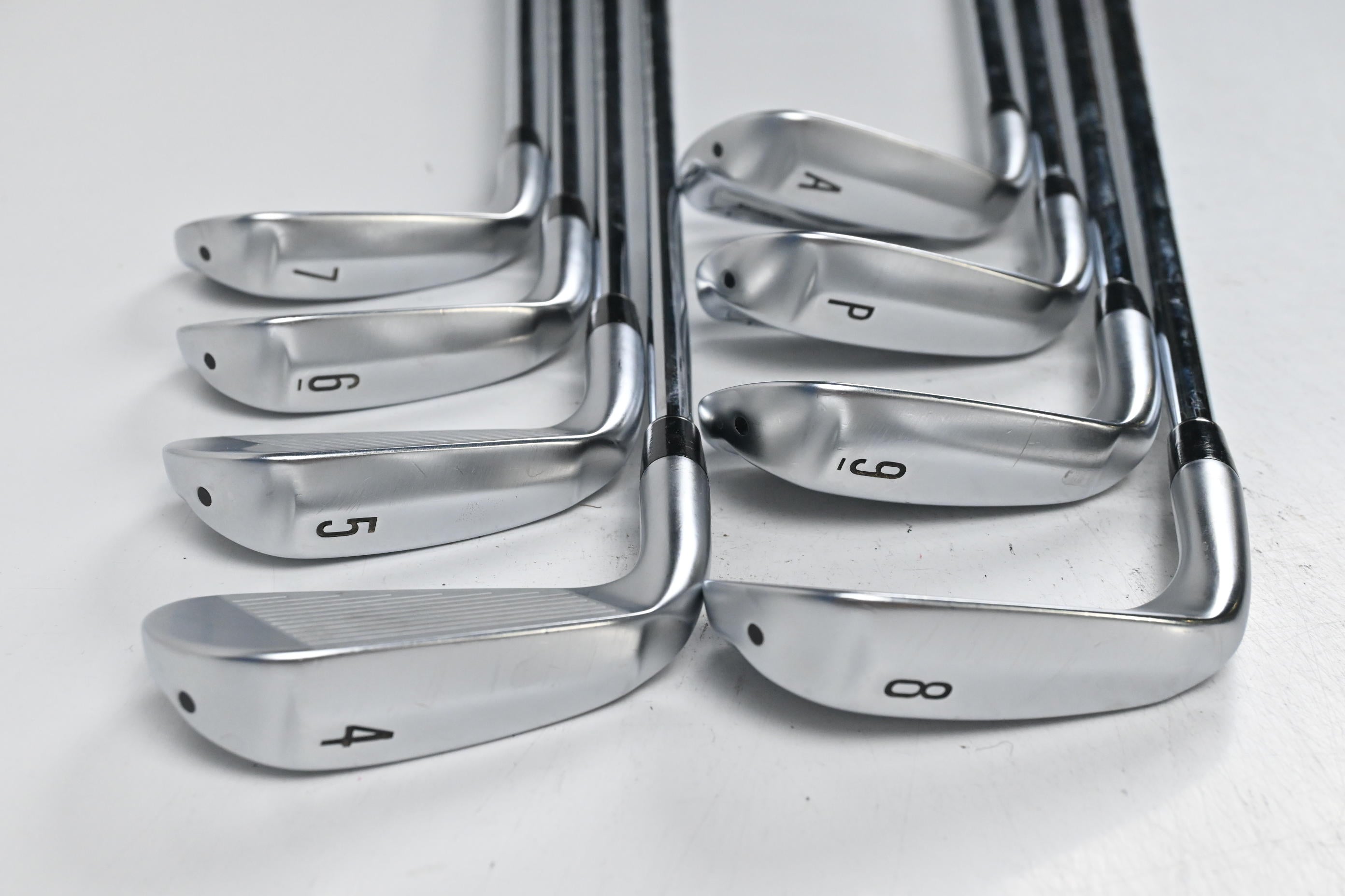Srixon ZXi4 Irons / 4-PW+GW / Regular Flex KBS Tour Lite Shafts