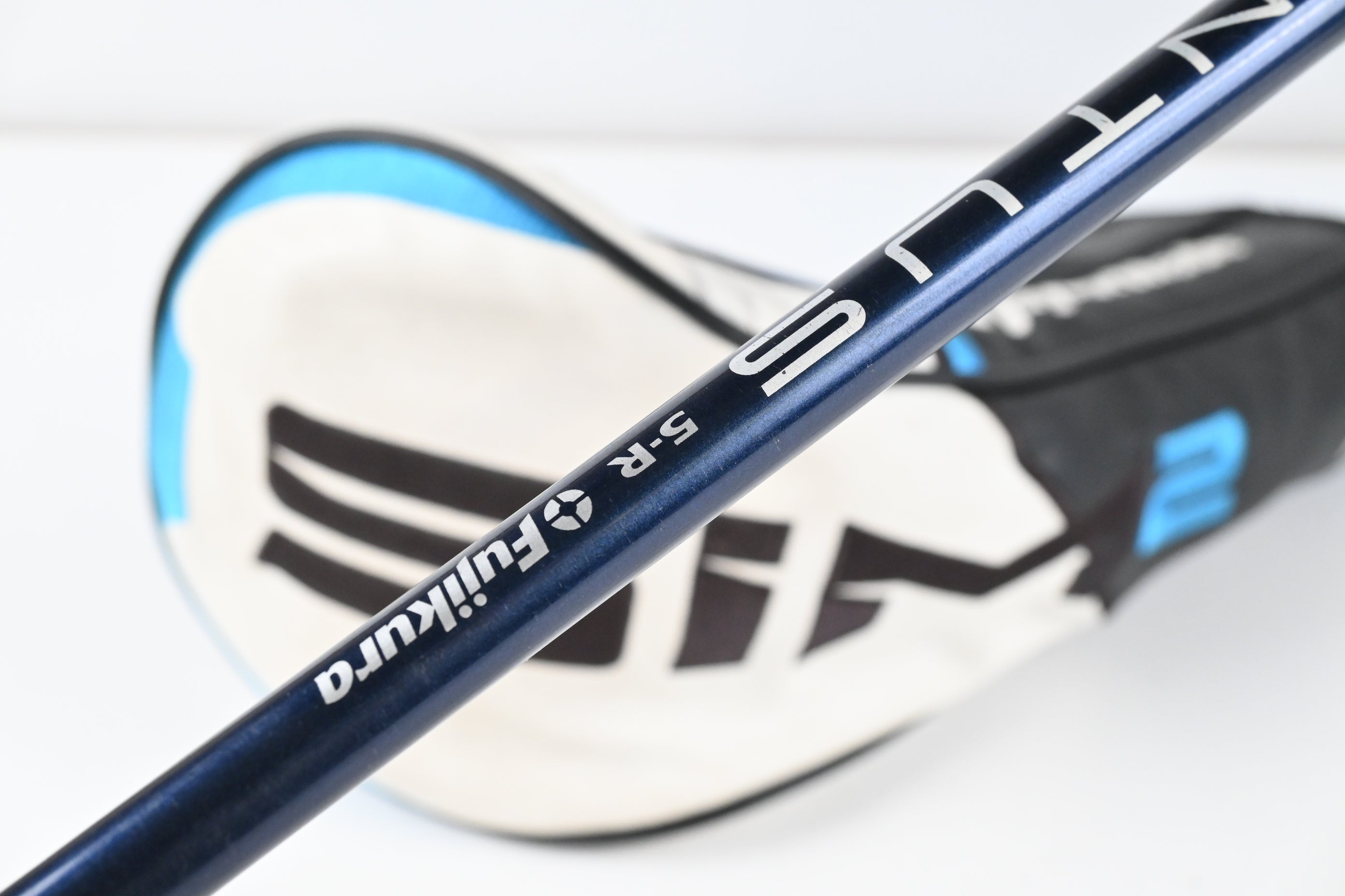 Taylormade SIM2 Max Driver / 10.5 Degree / Regular Flex Ventus Blue 5 Shaft