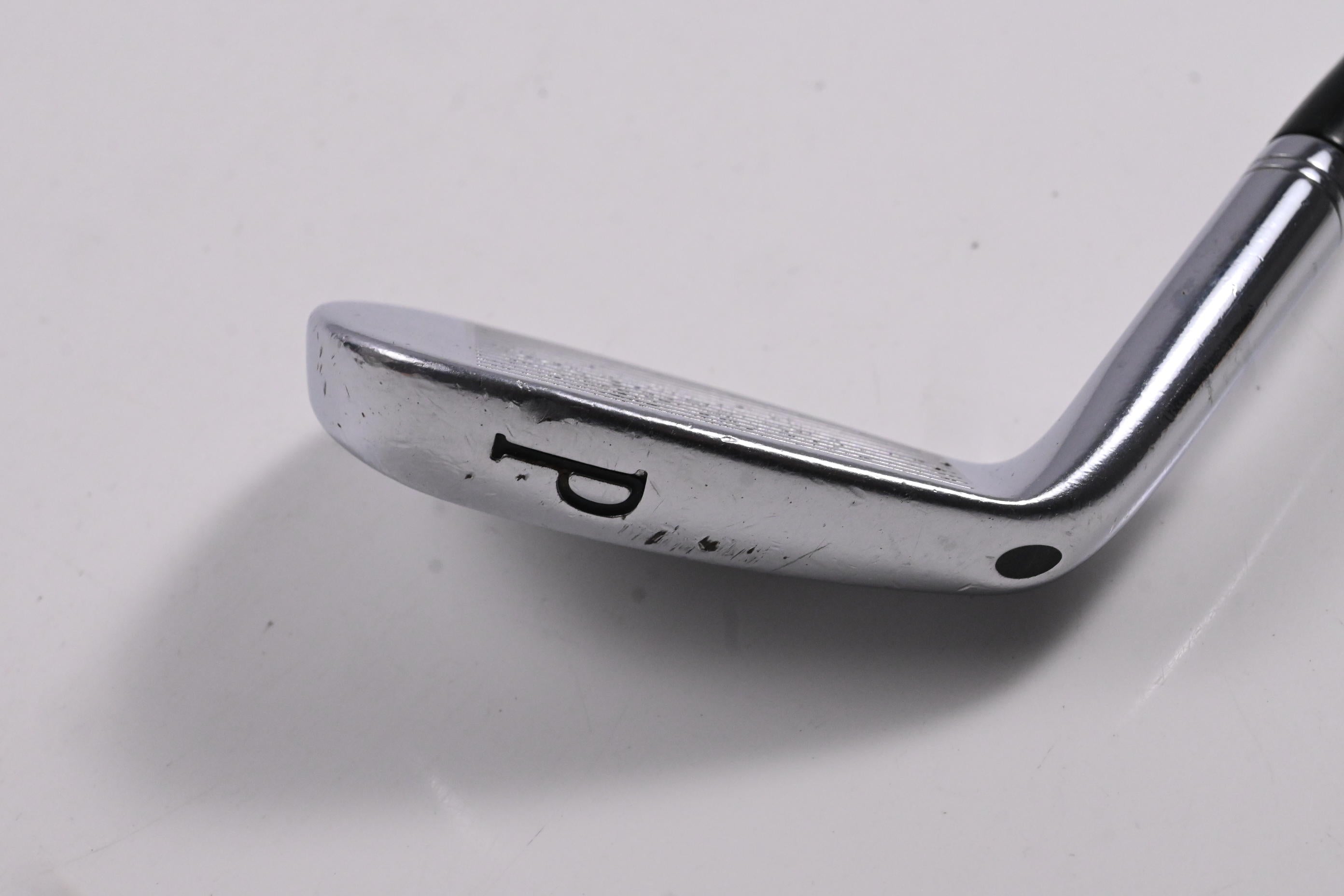 Titleist 735.CM Pitching Wedge / 43 Degree / Stiff Flex Dynamic Gold S300 Shaft