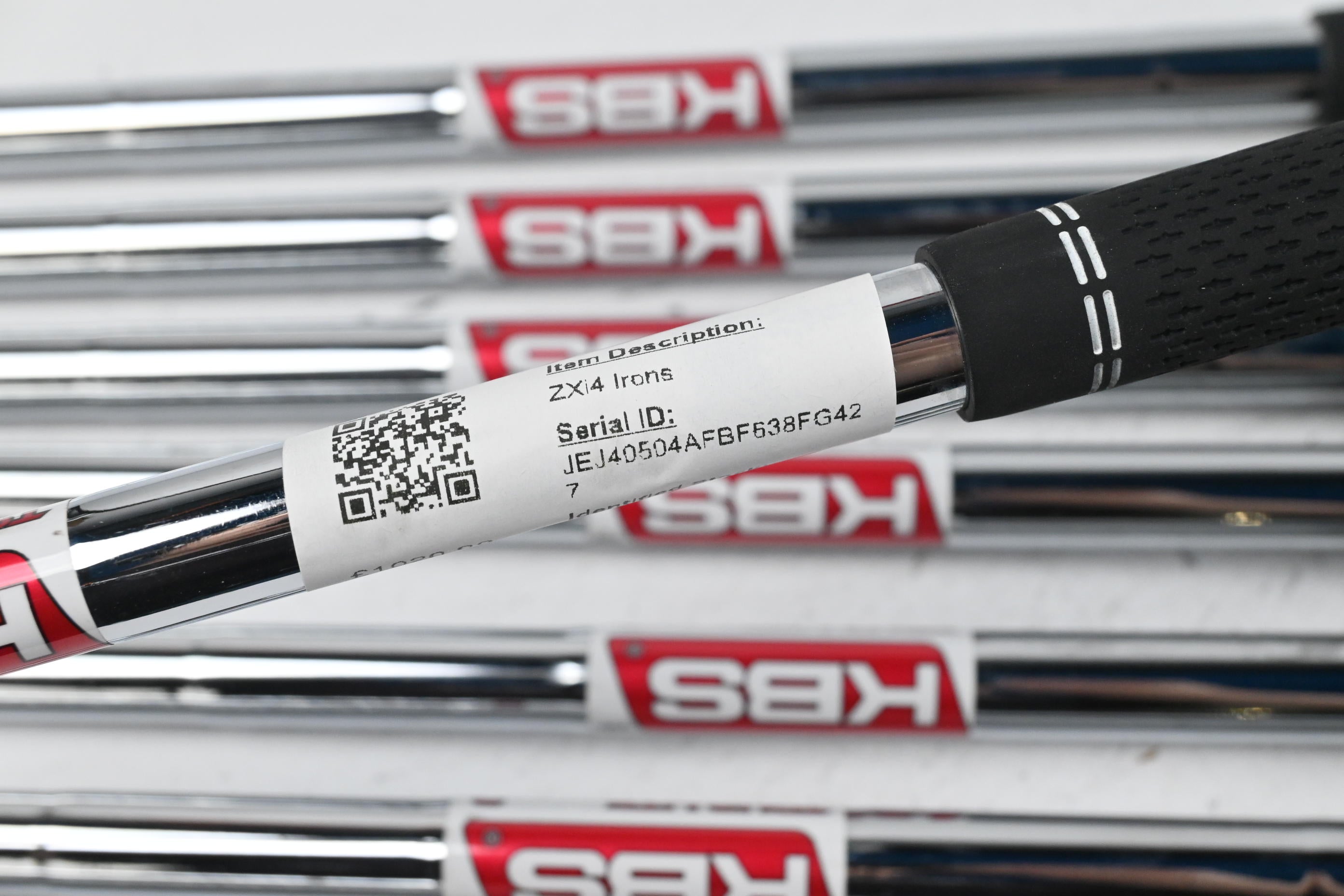 Srixon ZXi4 Irons / 4-PW+GW / Regular Flex KBS Tour Lite Shafts