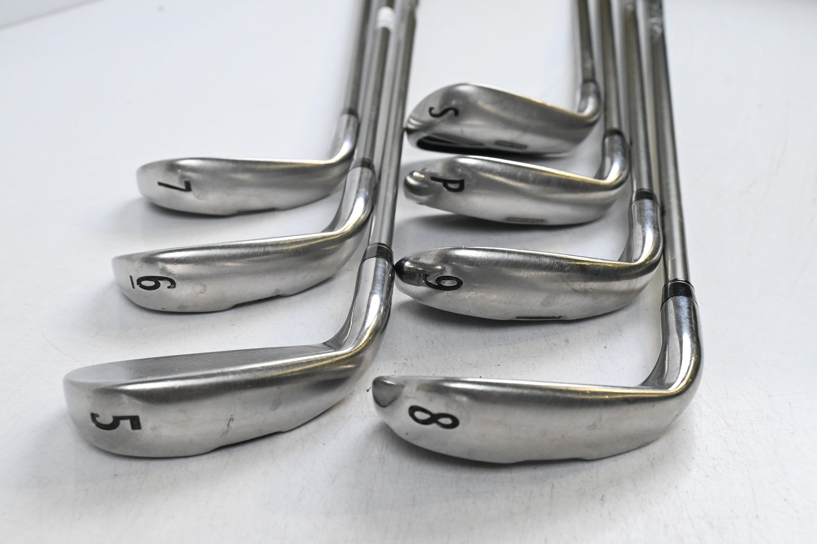 Wilson D350 Irons / 5-PW+SW / Senior Flex Elements Chrome 59FA Shafts