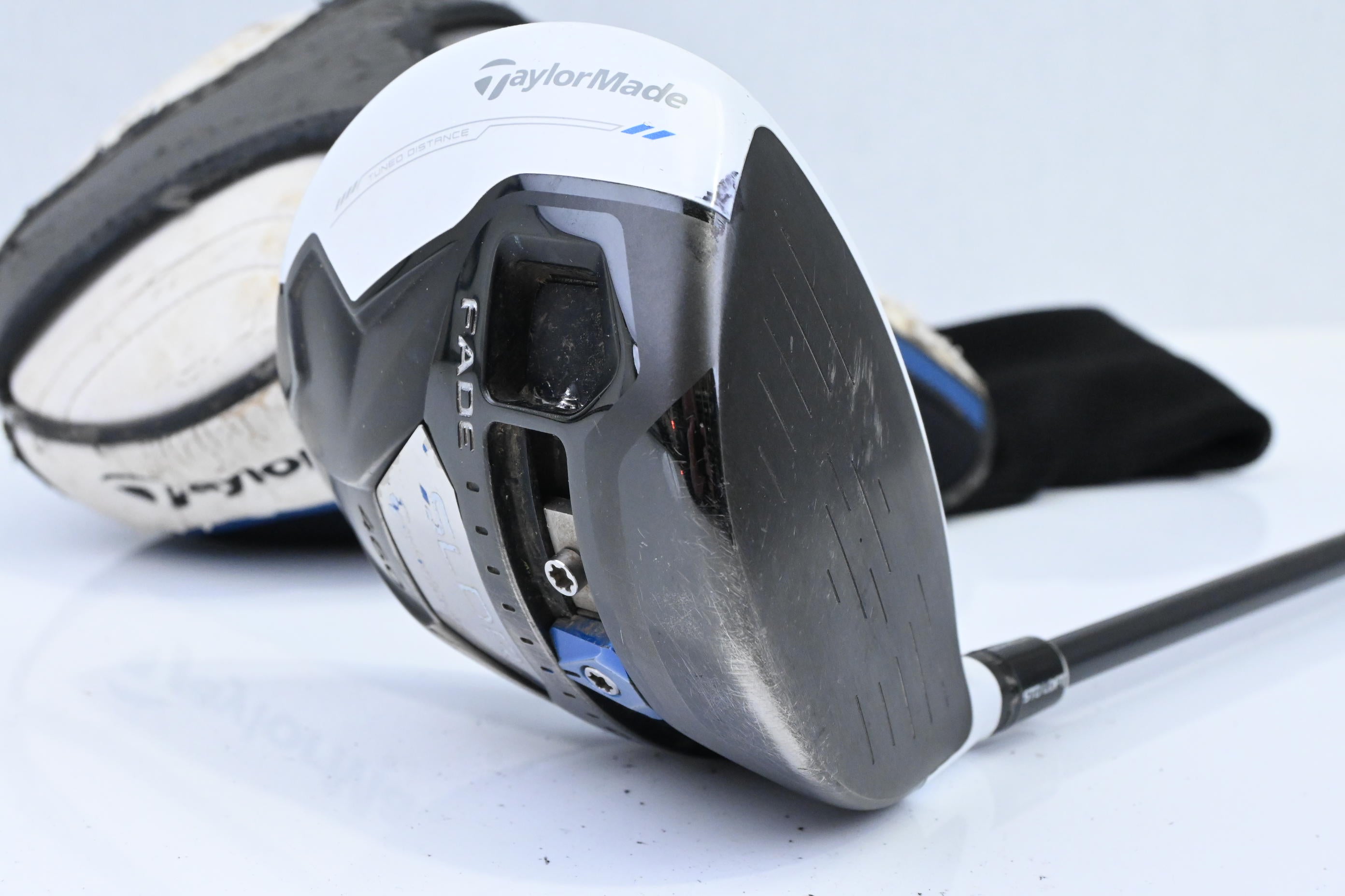 Taylormade SLDR White Driver / 12 Degree / Stiff Flex Fujikura Speeder 57 Shaft