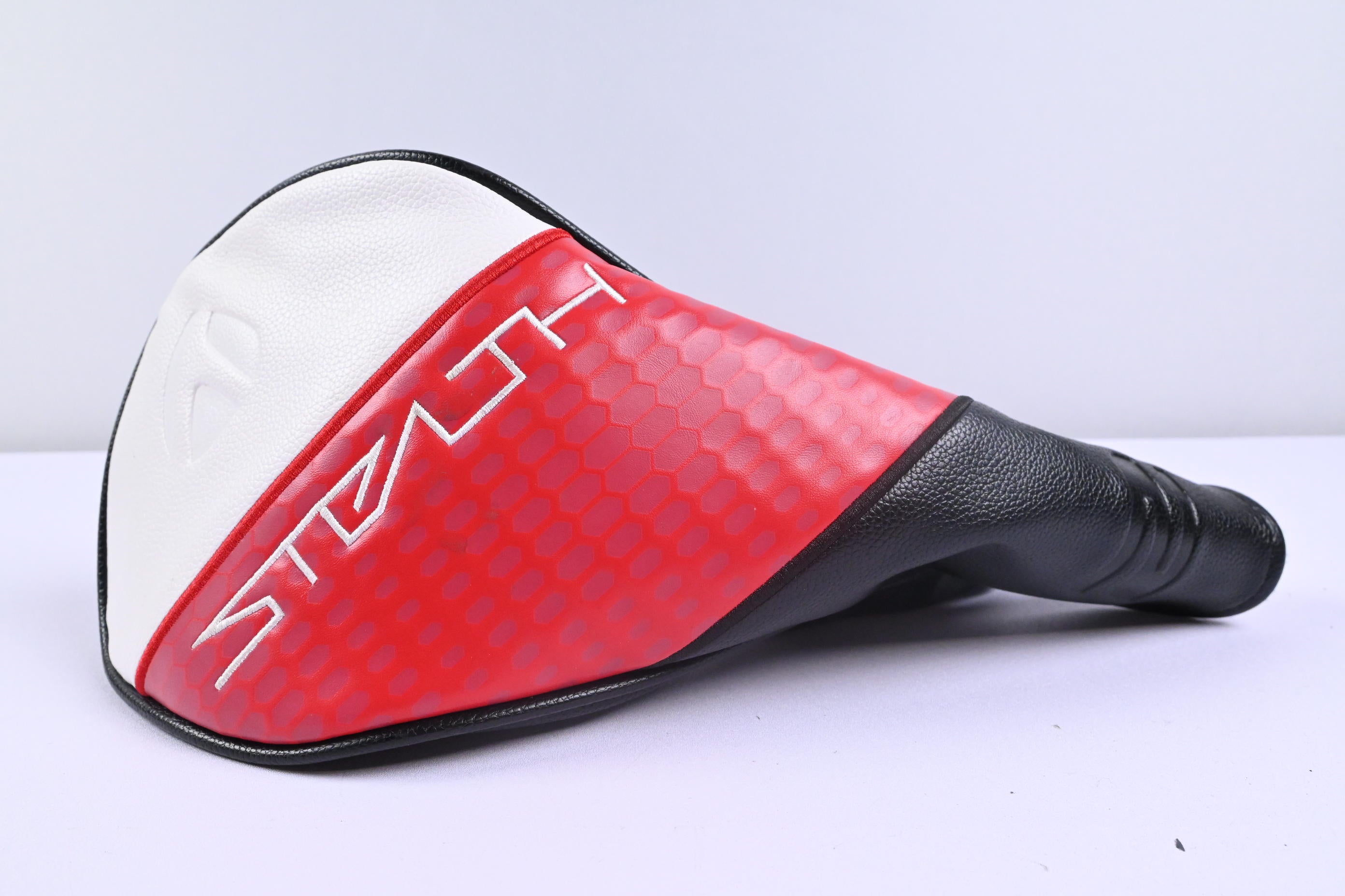 Taylormade Stealth 2 Driver / 10.5 Degree / Stiff Flex Kai'li Blue 60 Shaft