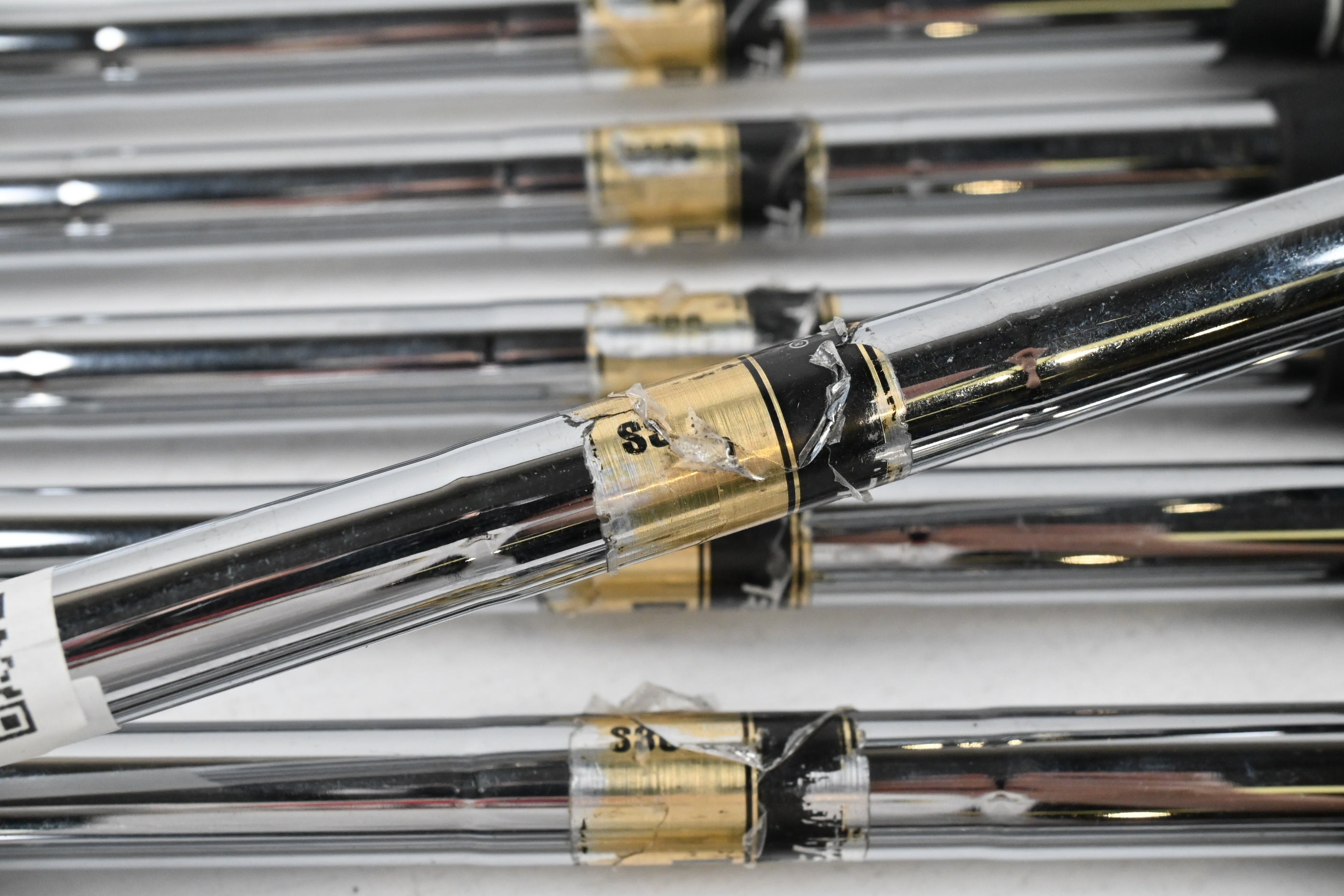 Taylormade Tour Preferred TP 2009 Irons / 3-PW / Stiff Flex Dynamic Gold S300