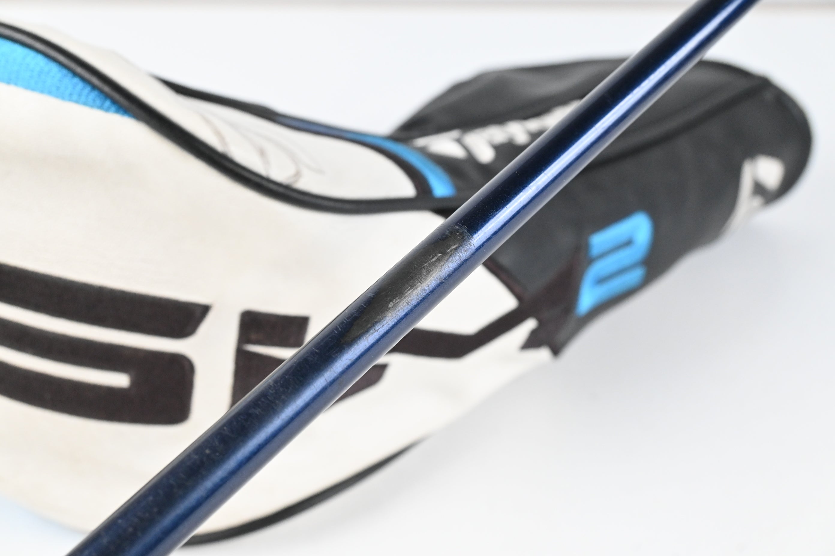 Taylormade SIM2 Max Driver / 10.5 Degree / Regular Flex Ventus Blue 5 Shaft