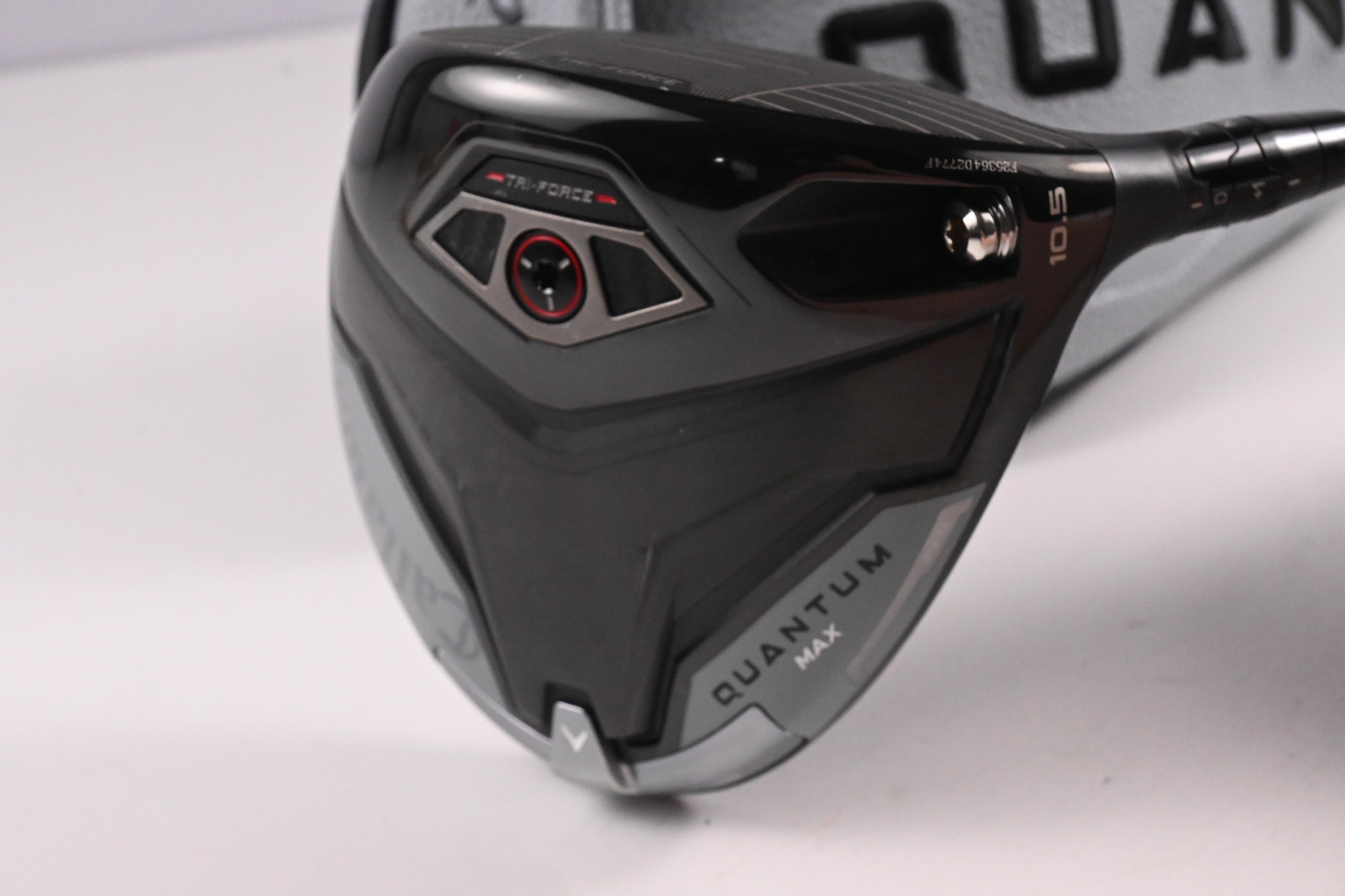 Callaway Quantum Max Driver / 10.5 Degree / Stiff Flex Denali Silver 50 Shaft