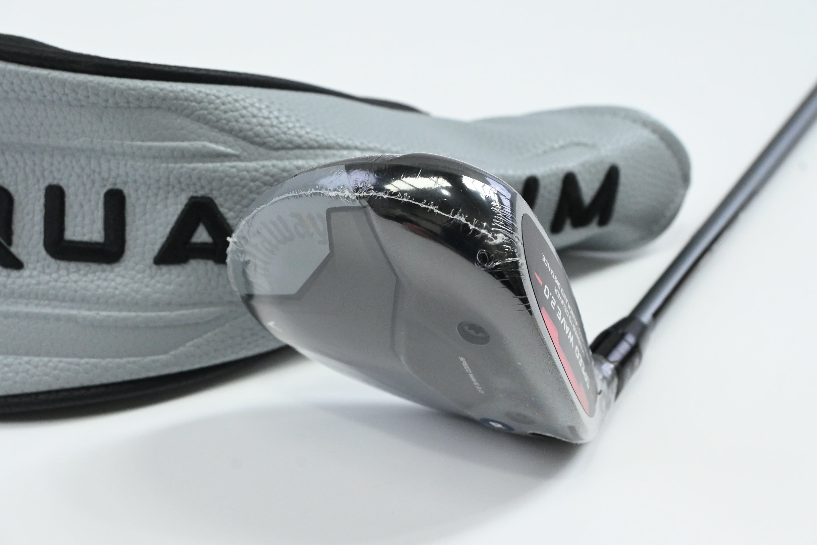 Callaway Quantum Max D #5 Wood / 18 Degree / Regular Flex Denali Frost Silver 60