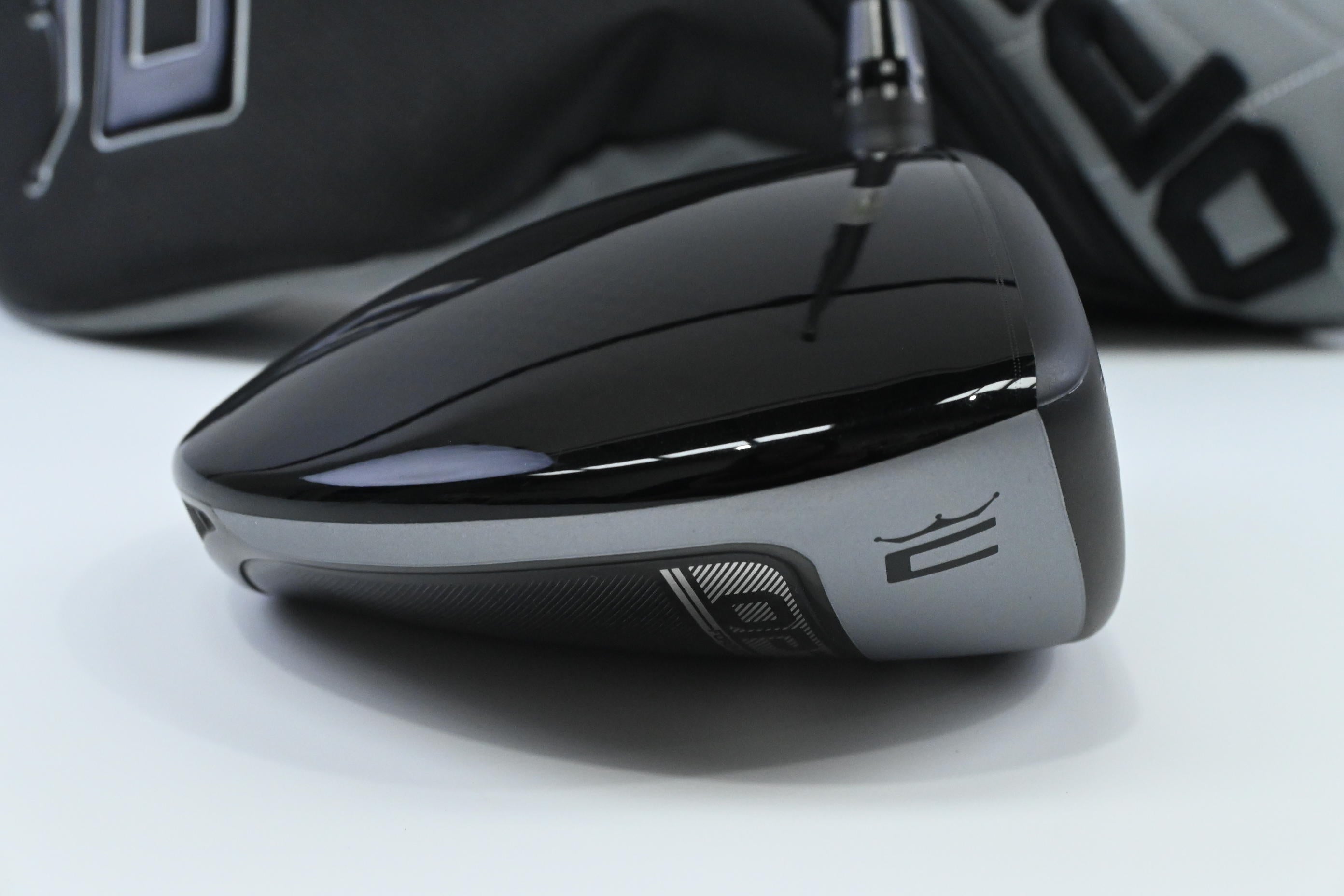 Cobra OPTM MAX-K Driver / 10.5 Degree / Regular Flex Kai'li Dark Waves Red 60
