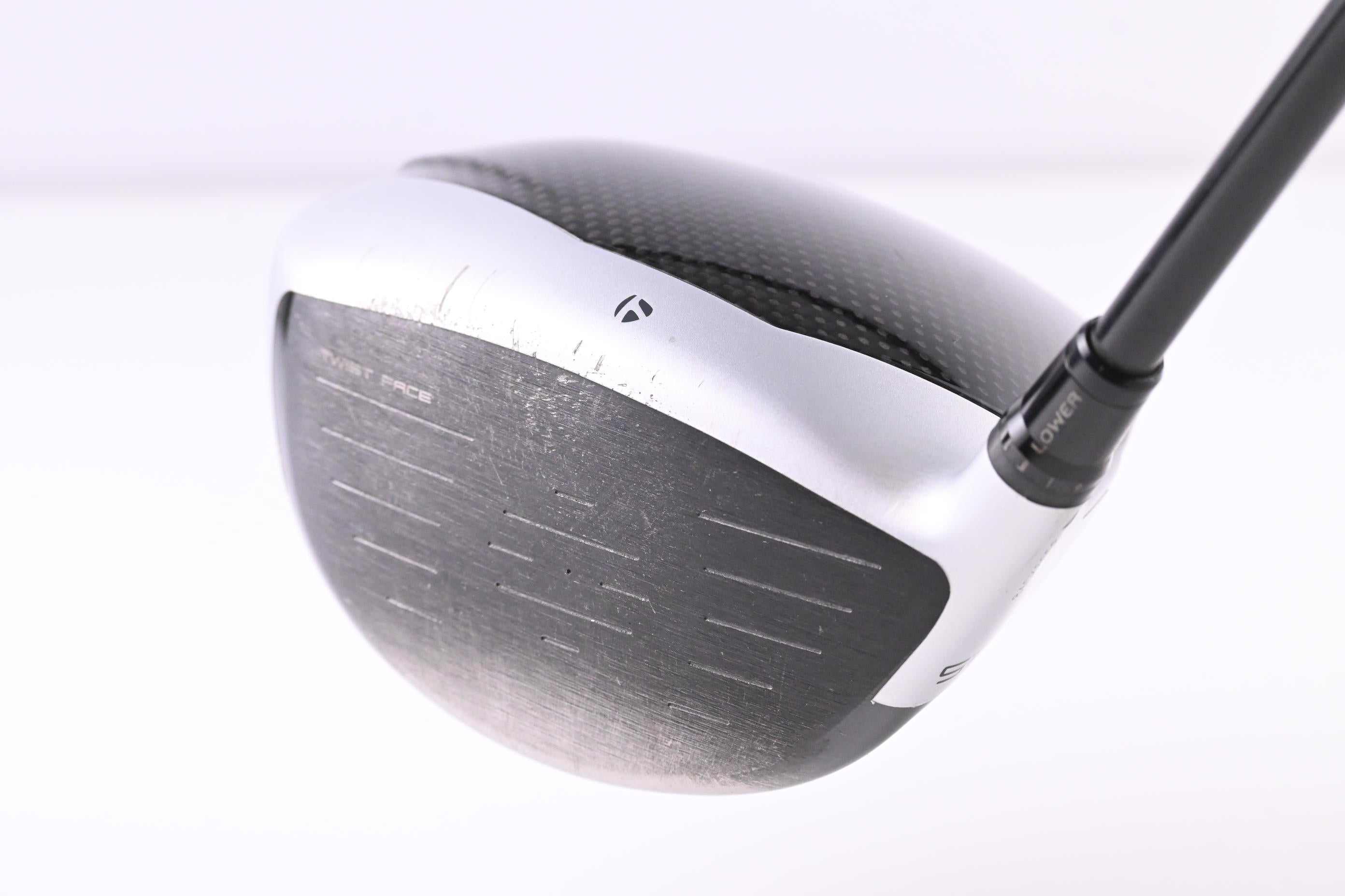 Taylormade M4 Driver / 10.5 Degree / Regular Flex Atmos Red 5 Shaft