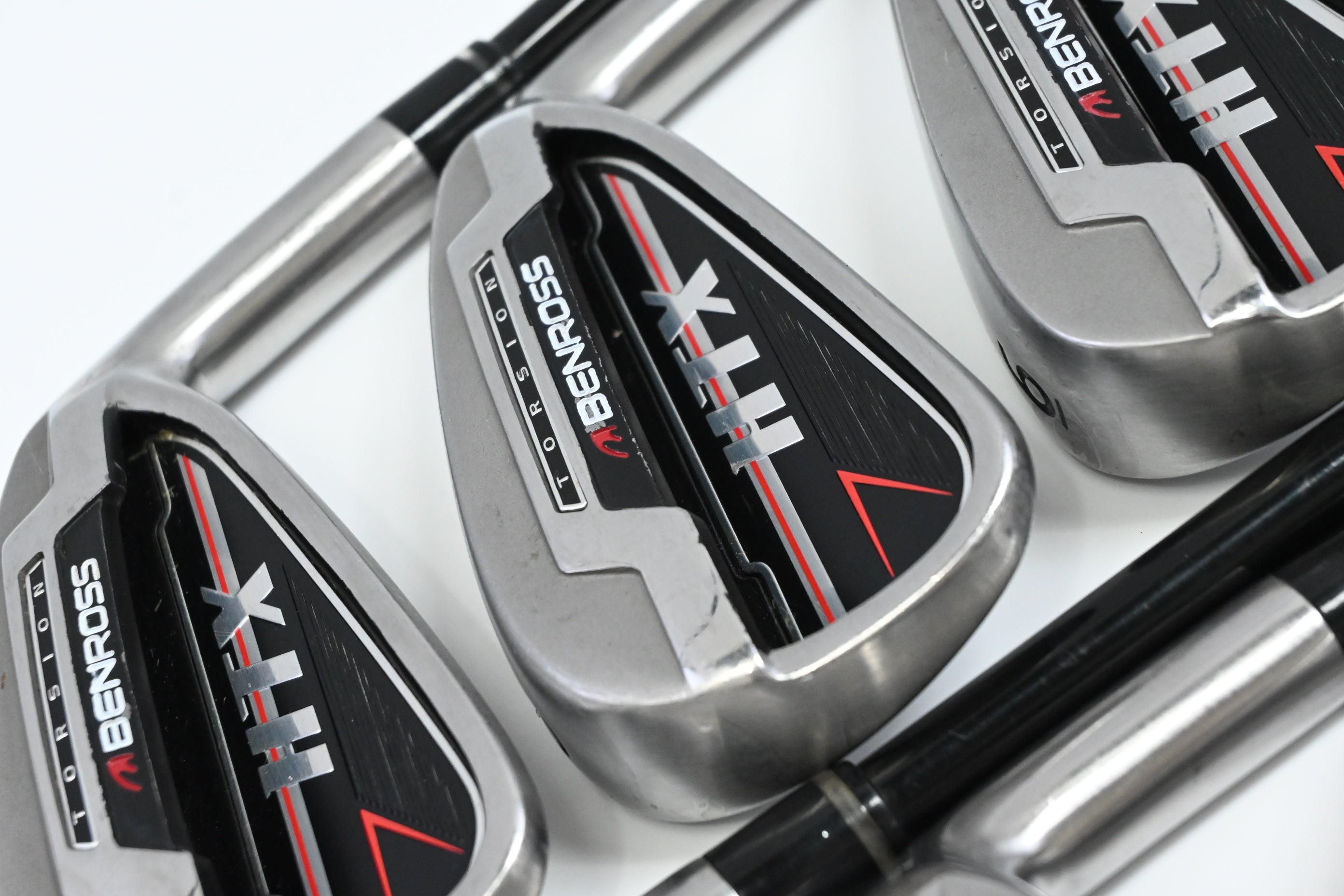 Benross HTX Irons / 4-PW+SW / Regular Flex Kuro Kage Black 70 Shafts