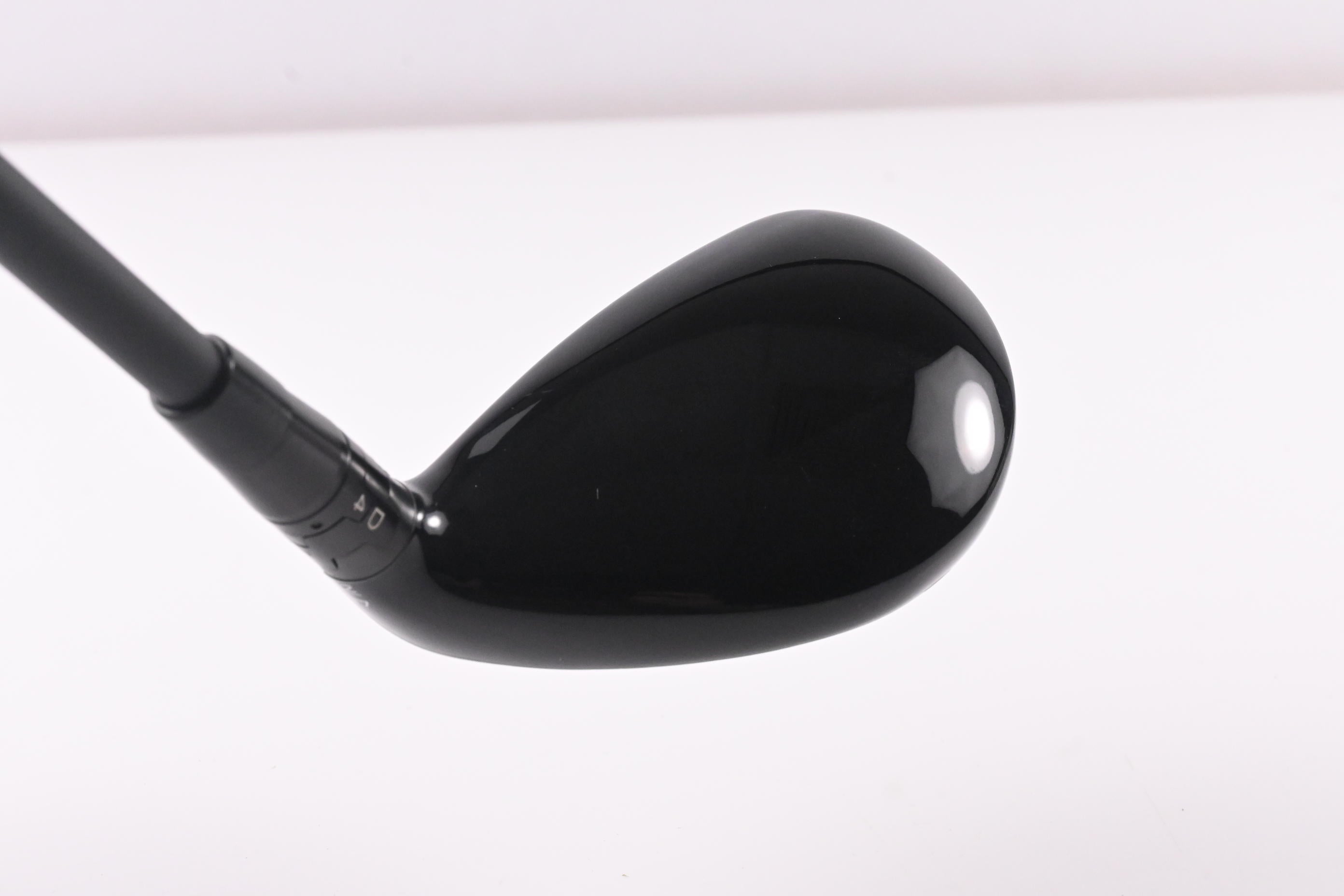 Titleist GT2 #4 Hybrid / 21 Degree / Stiff Flex Mitsubishi Tensei 1K Blue 65