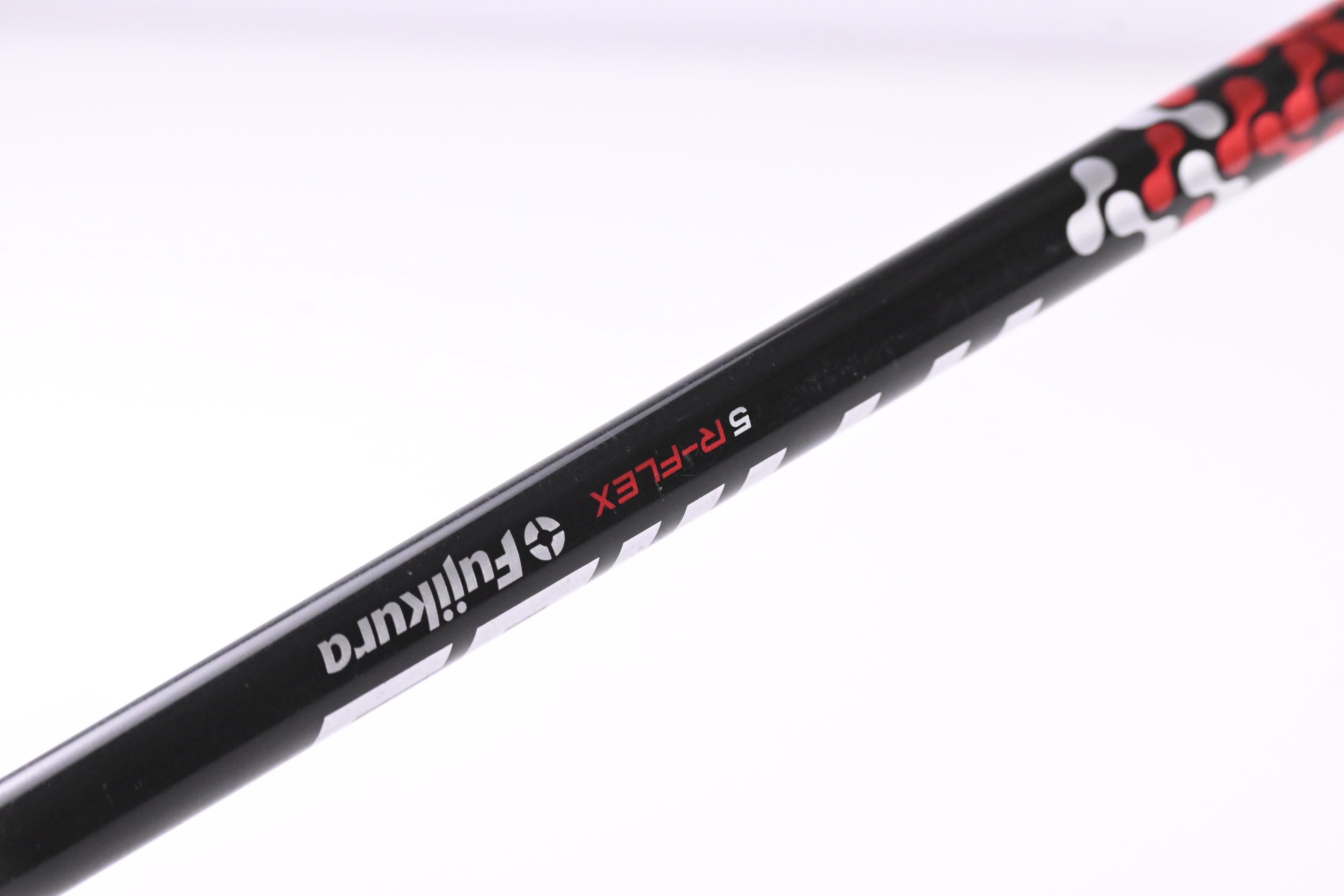 Taylormade M4 Driver / 10.5 Degree / Regular Flex Atmos Red 5 Shaft