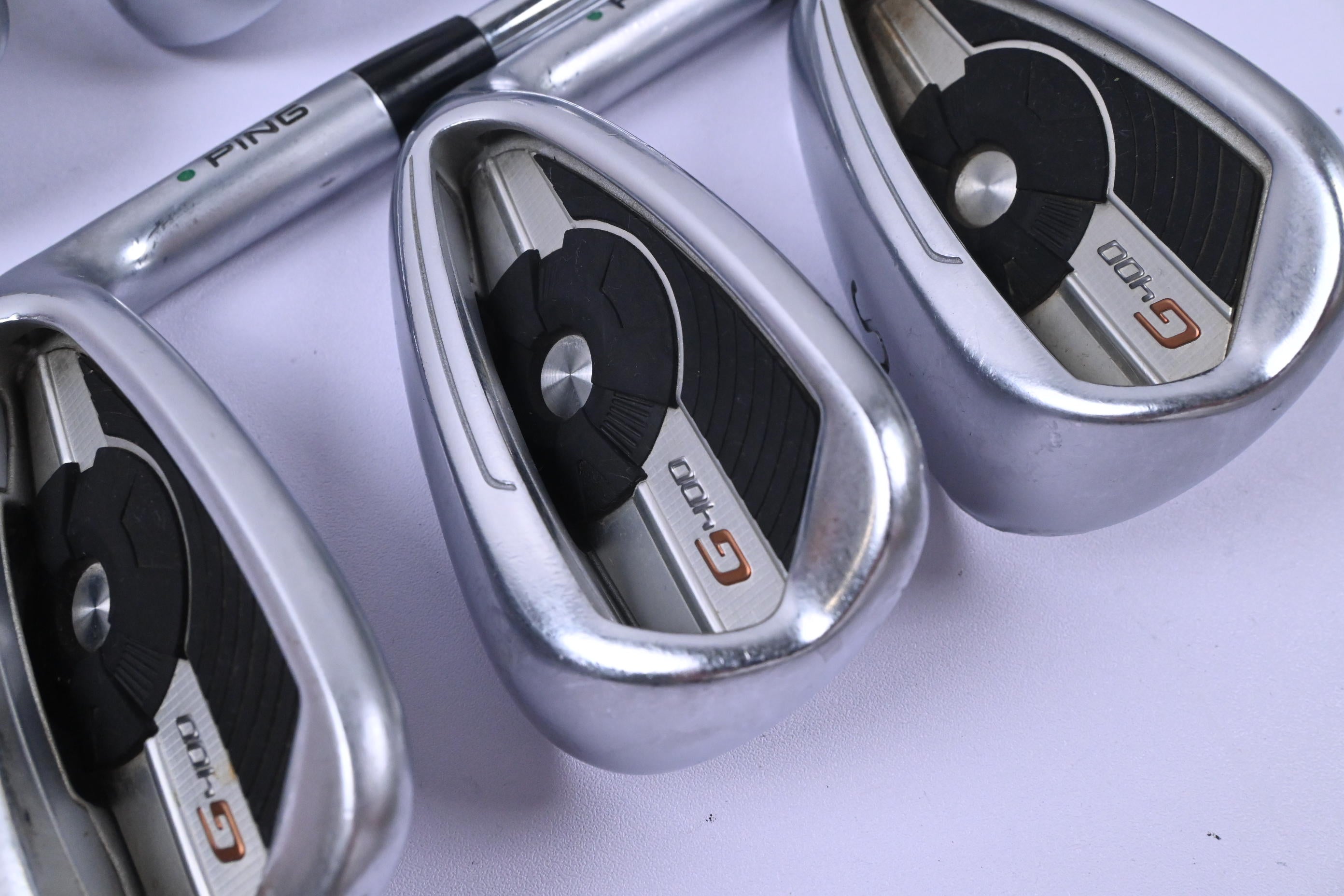 Ping G400 Irons / 7-PW+GW+SW / Green Dot / Regular Flex Ping CFS Shafts