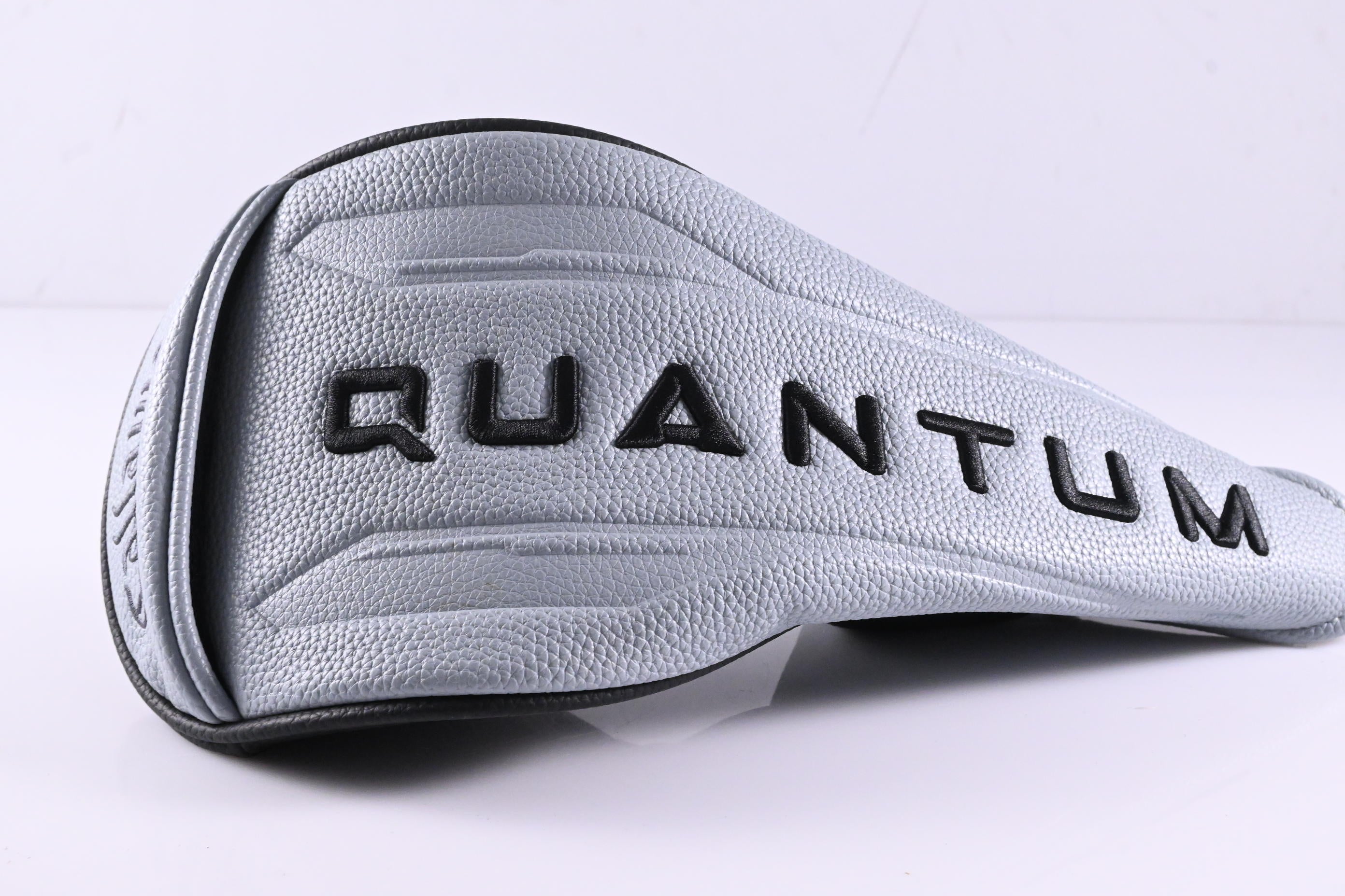 Callaway Quantum Max D Driver / 10.5 Degree / Stiff Flex Denali Frost Silver 60
