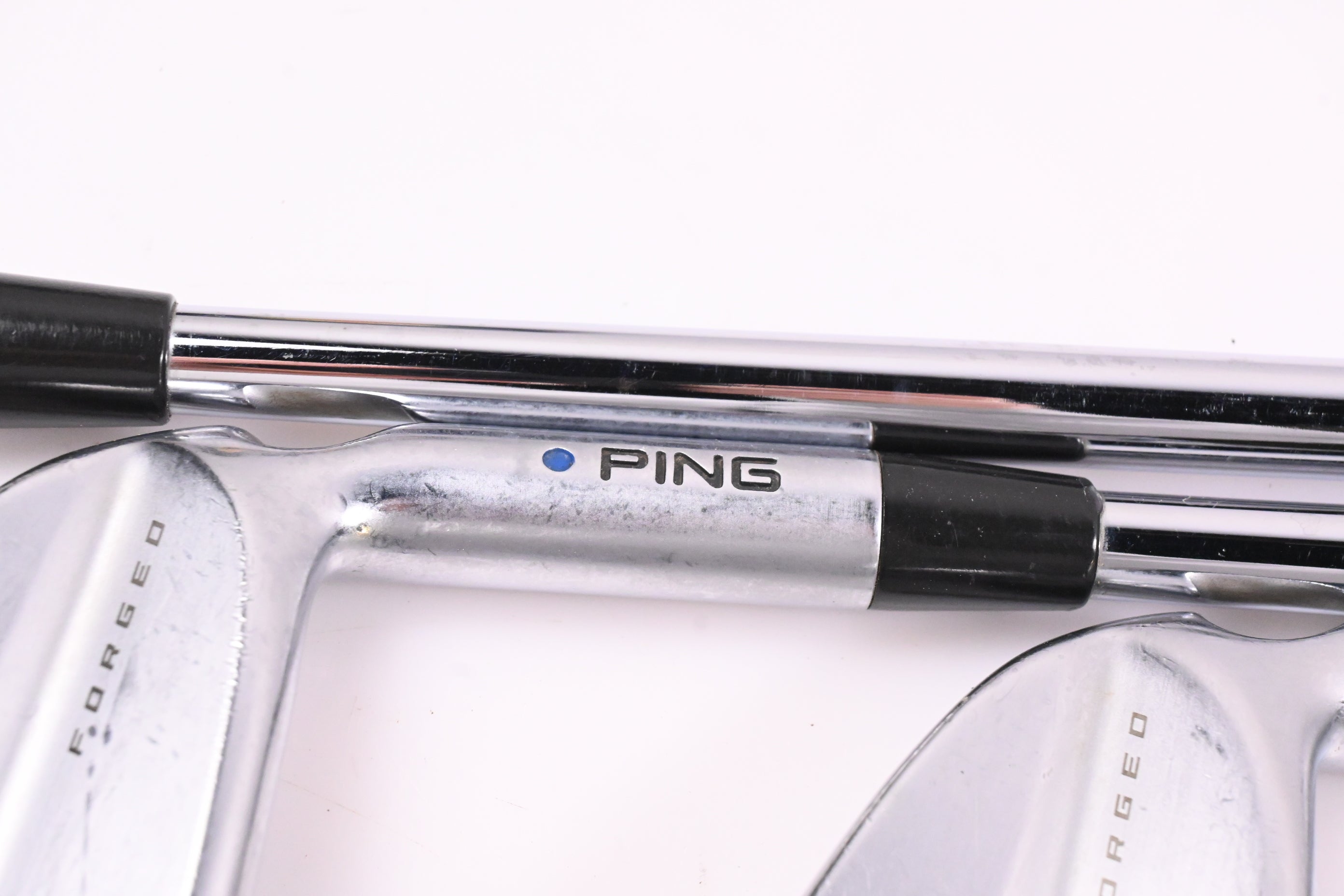 Ping i500 Irons / 4-PW / Blue Dot / Regular Flex Dynamic Gold 105 R300 Shafts