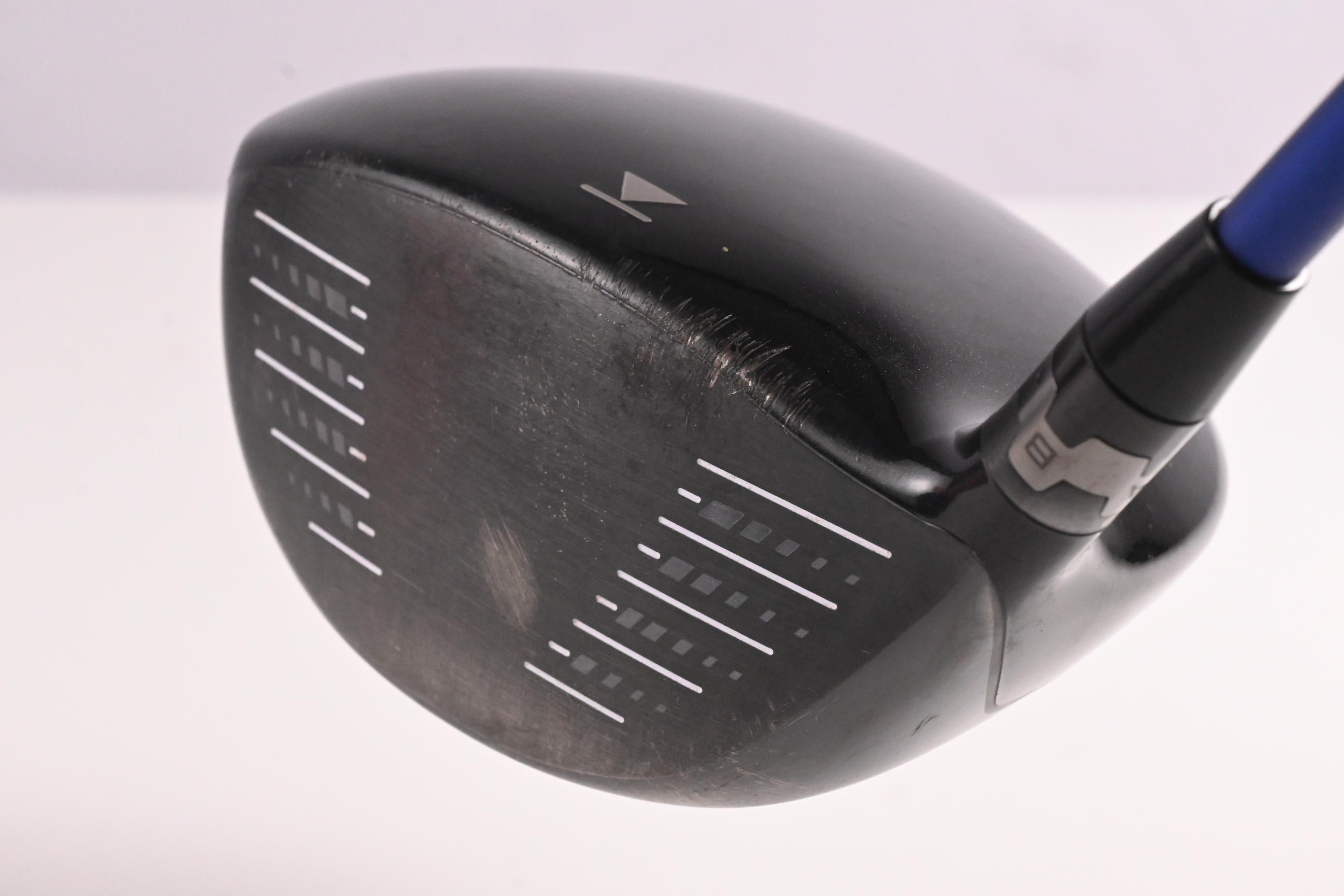 Titleist 913 D2 Driver / 10.5 / Regular Flex Diamana S+ Blue 62 Shaft