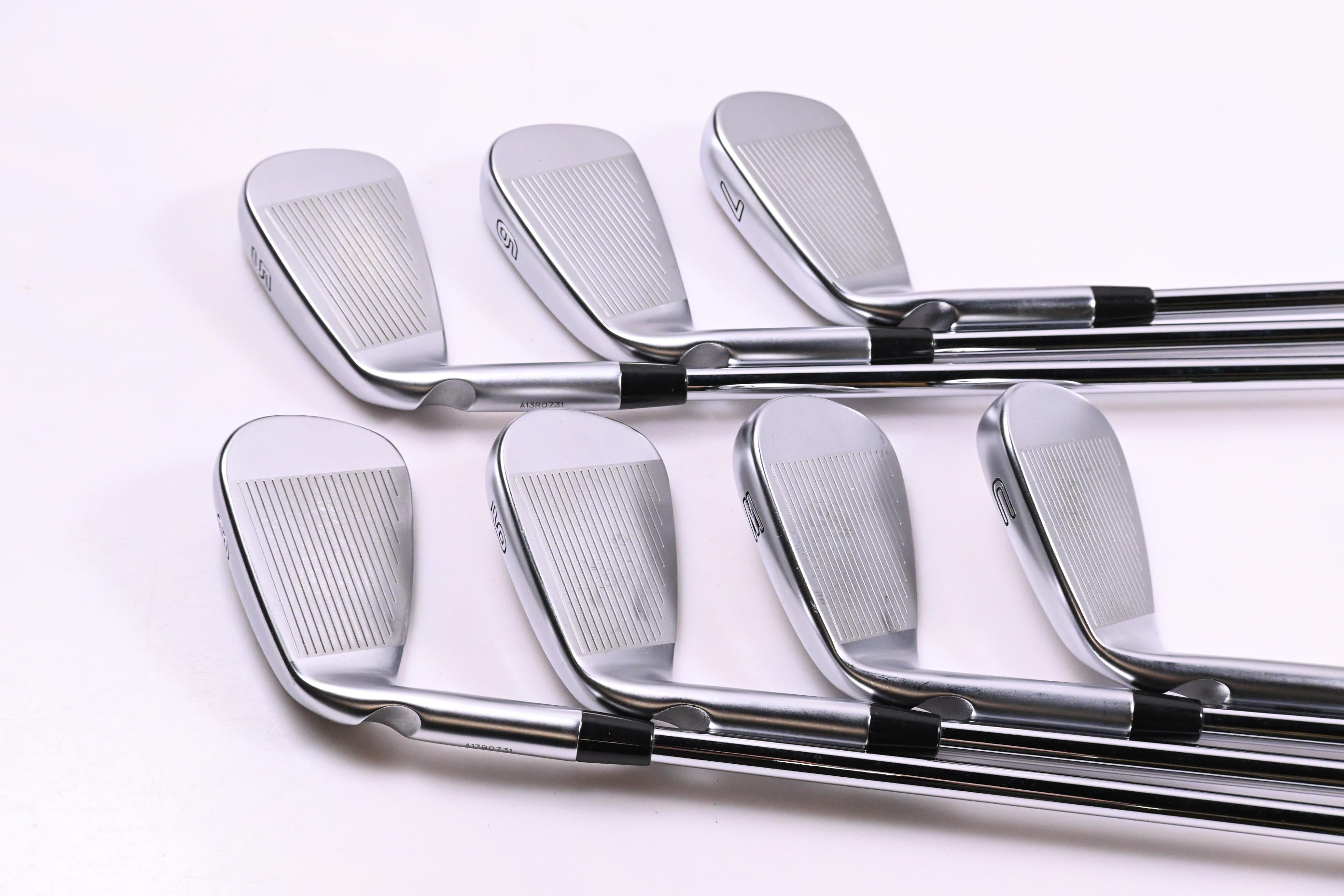 Ping i525 Irons / 5-PW+GW / Black Dot / Regular Flex Ping AWT 2.0 Lite Shafts