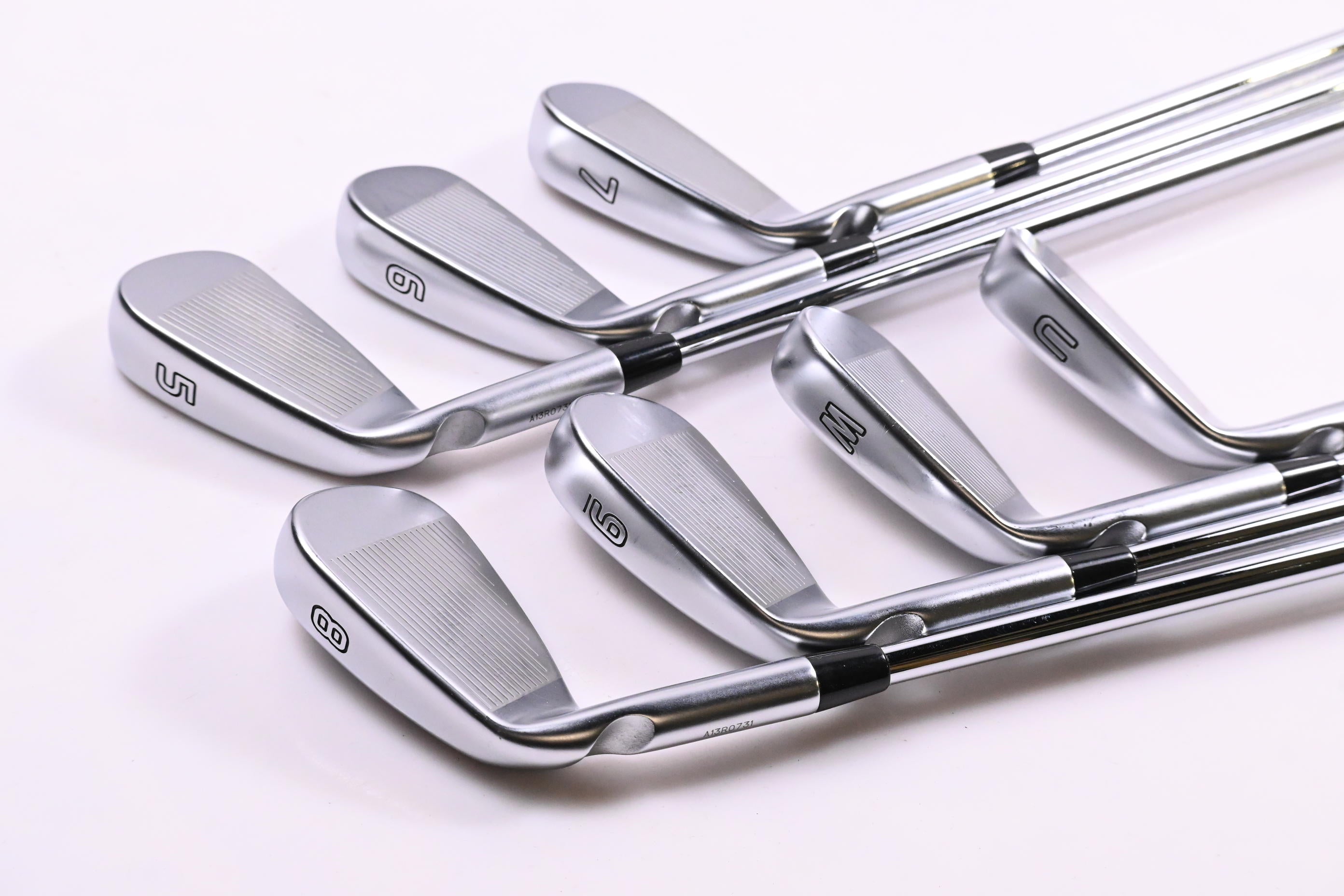 Ping i525 Irons / 5-PW+GW / Black Dot / Regular Flex Ping AWT 2.0 Lite Shafts