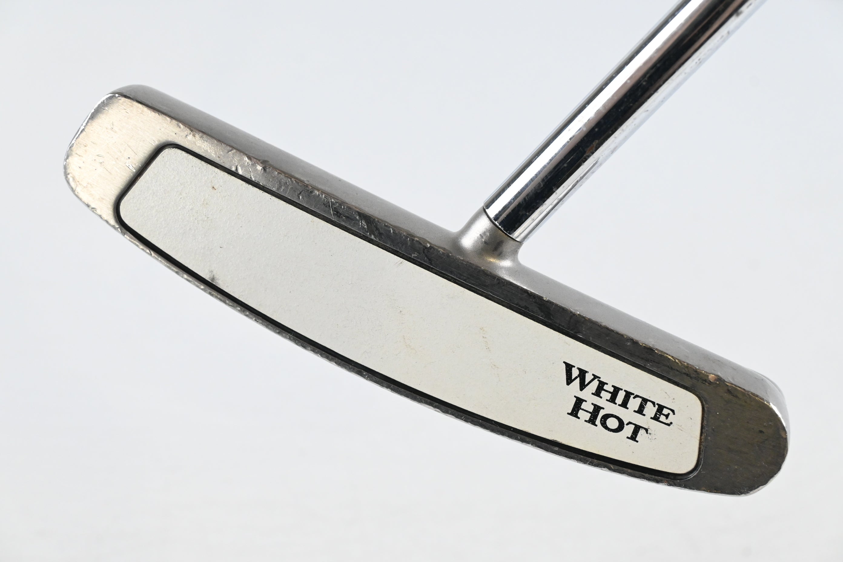 Odyssey White Hot MID Putter / 43 Inch